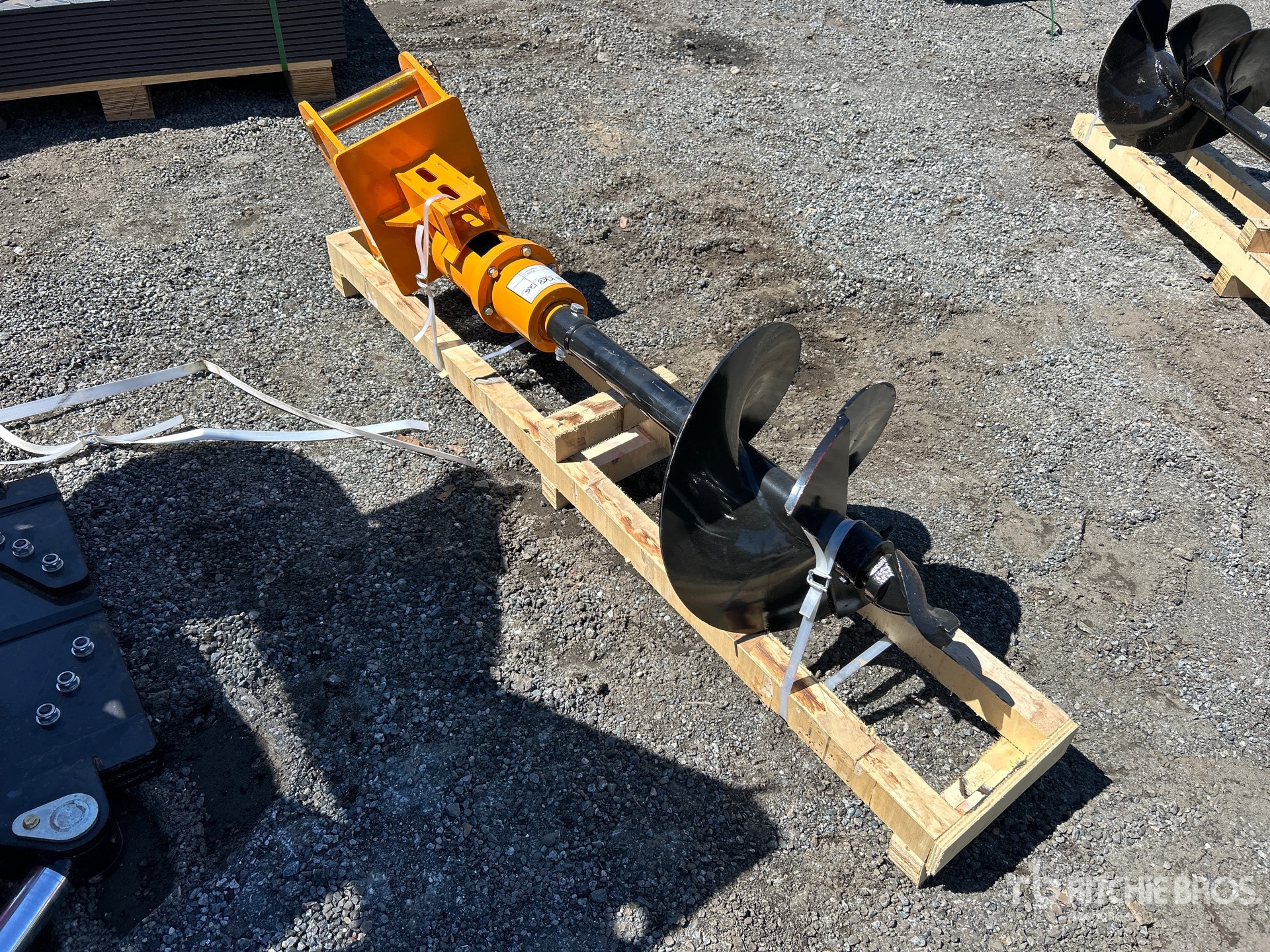 Aspect général with Image, coin arrière gauche