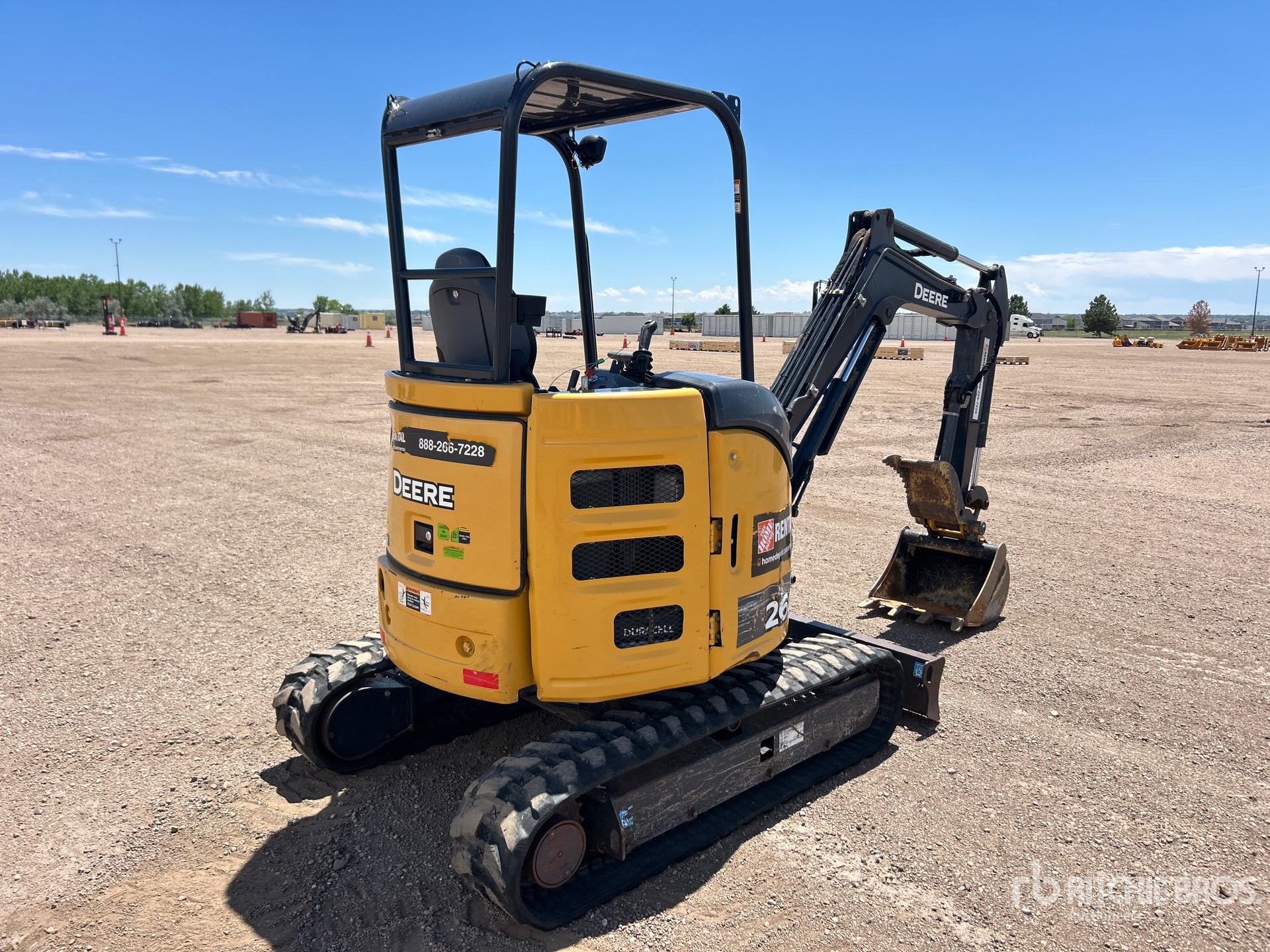General Appearance with Picture, Right Rear Corner