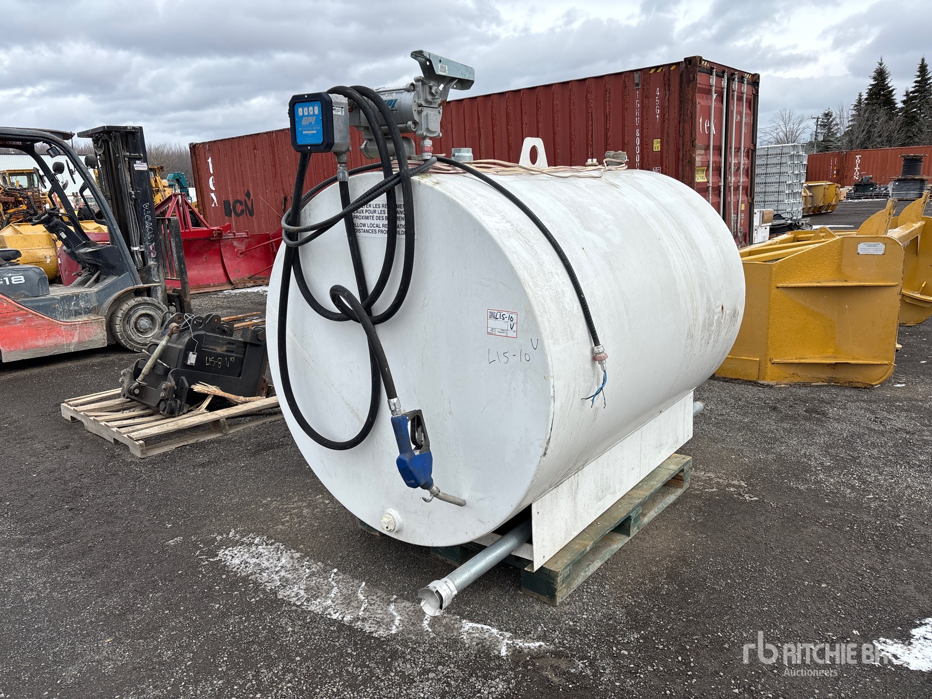 General Appearance with Picture, Left Front Corner