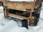 Carrier with Stabilizer Jacks