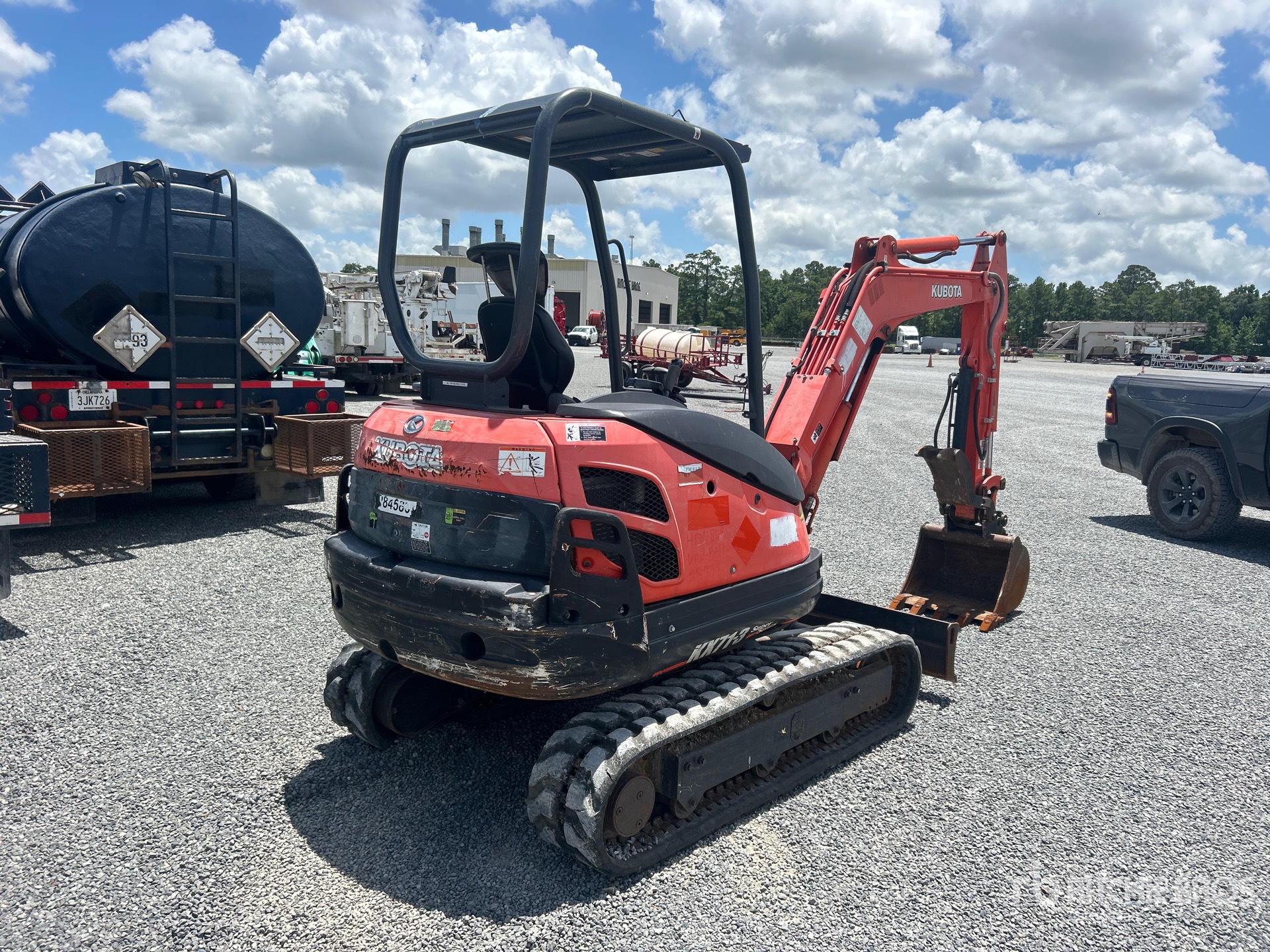 General Appearance with Picture, Right Rear Corner