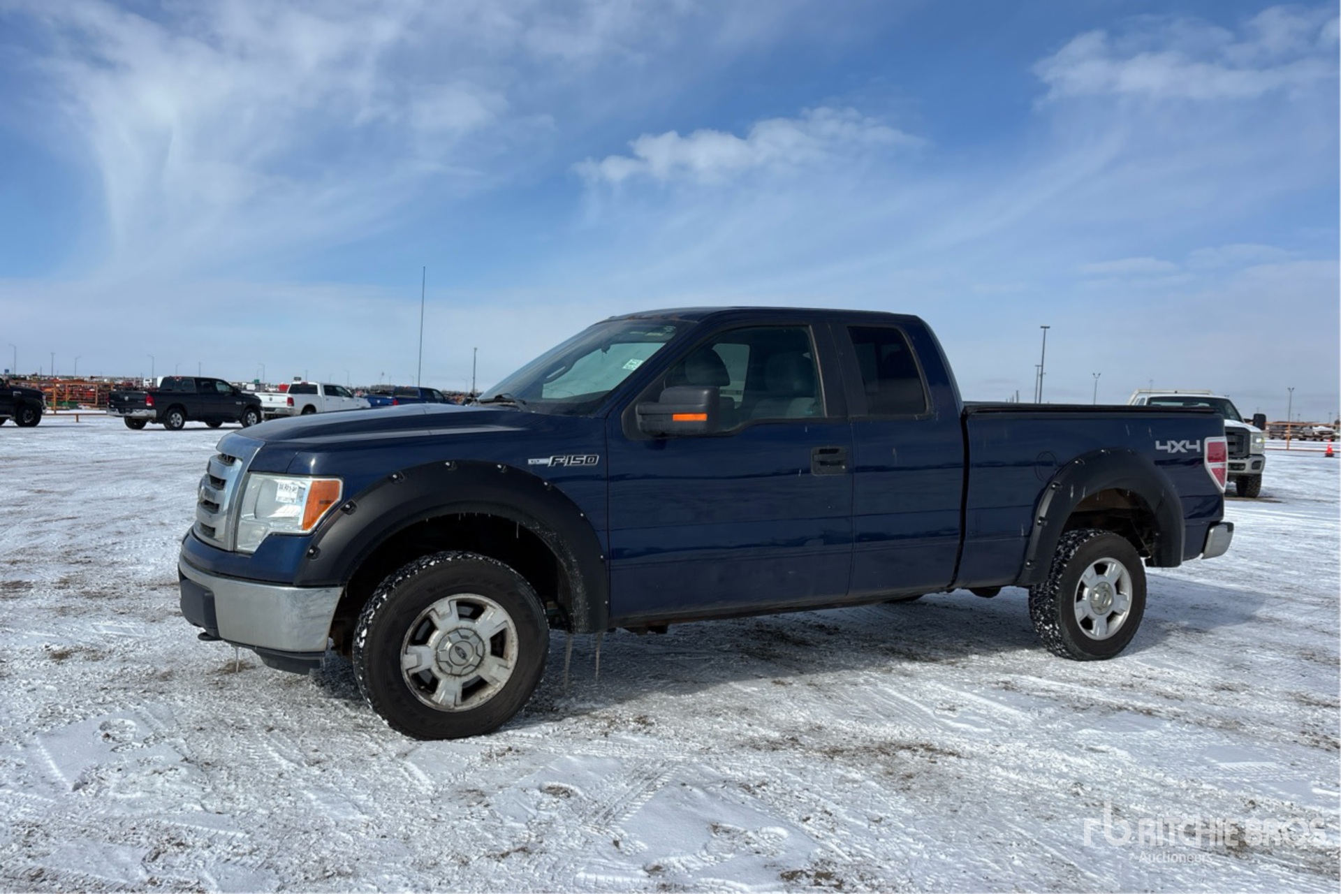 General Appearance with Bild, Ecke vorne links