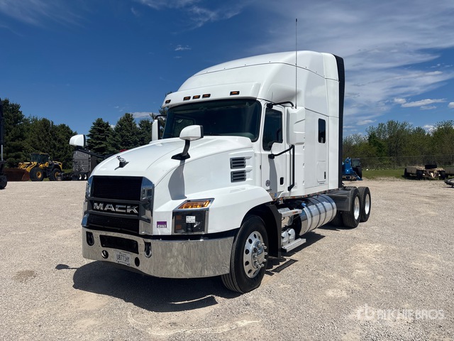 2022 Mack Anthem T/A Sleeper Truck Tractor