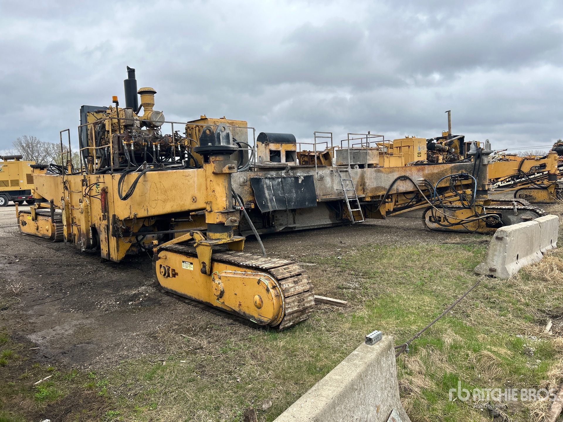 General Appearance with Imagen: esquina trasera izquierda