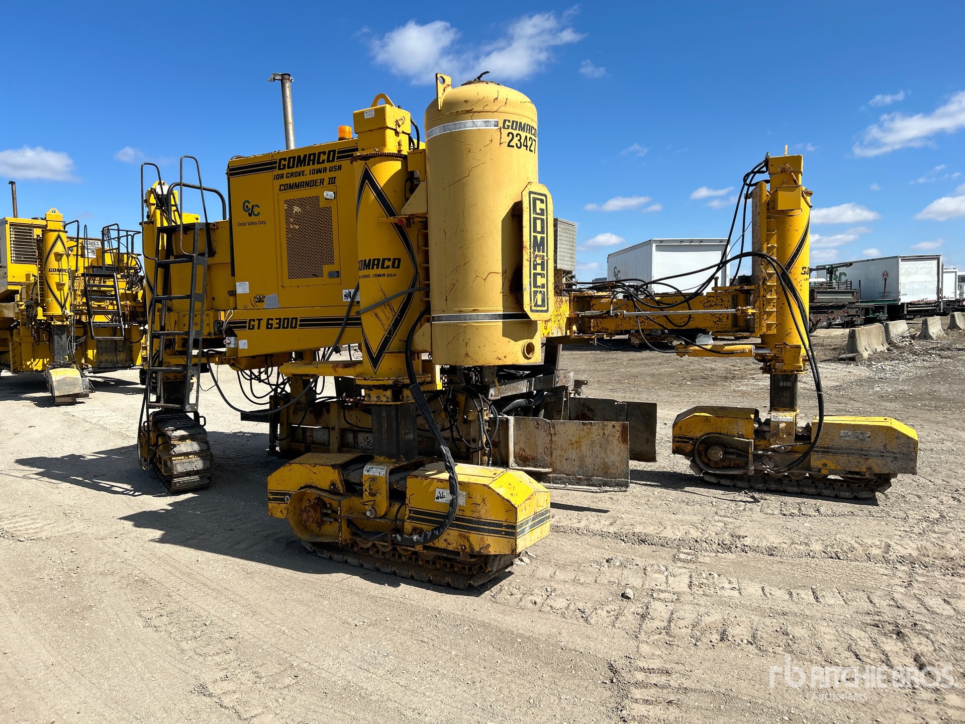 General Appearance with Imagen: esquina delantera derecha