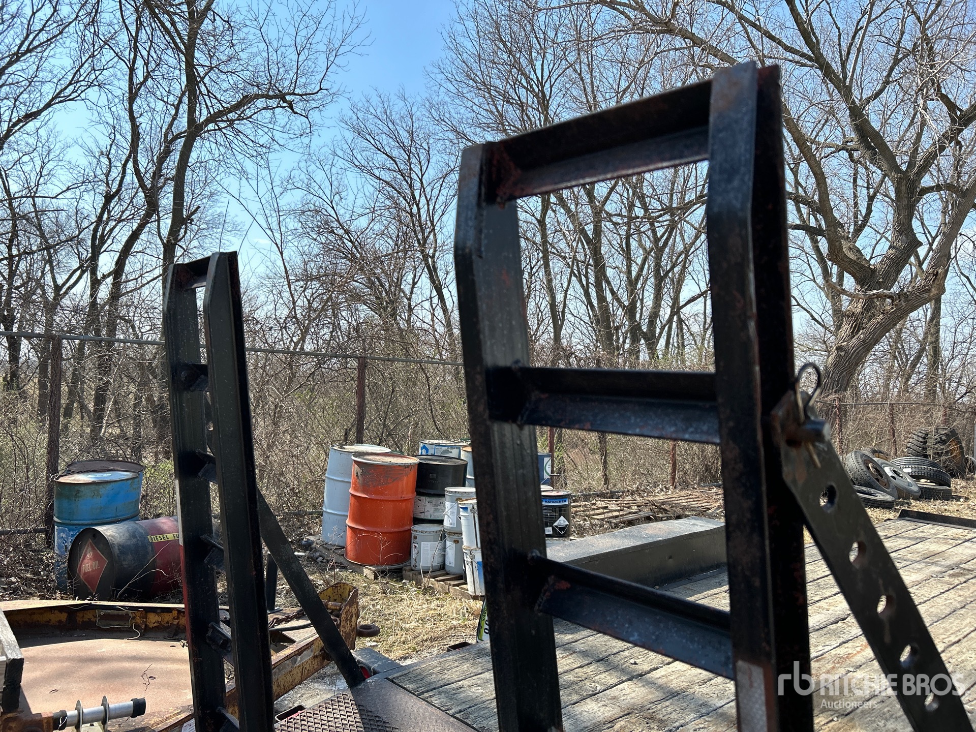 2001 Kiefer 18 ft T/A