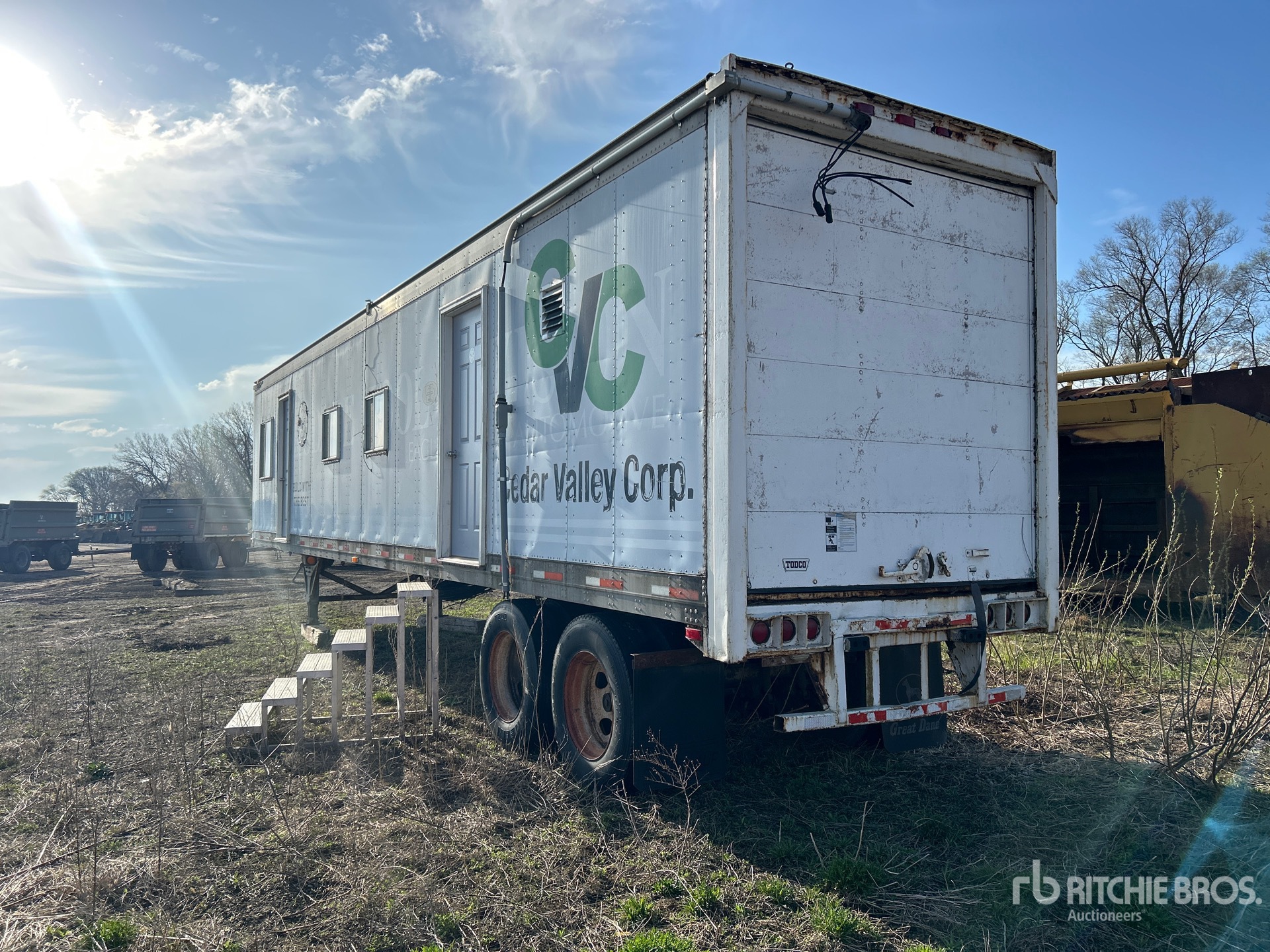 General Appearance with Imagen: esquina trasera izquierda