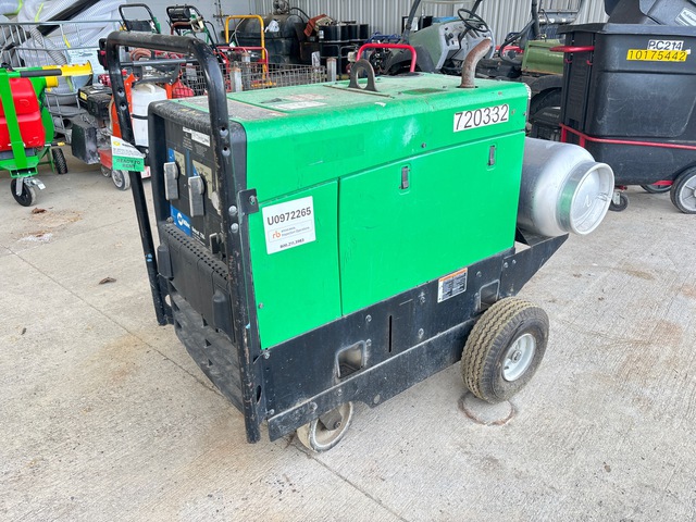 2015 Miller Bobcat 250 NTLP 250 A Skid-Mounted Multi-Process Engine Driven Welder (Inoperable)