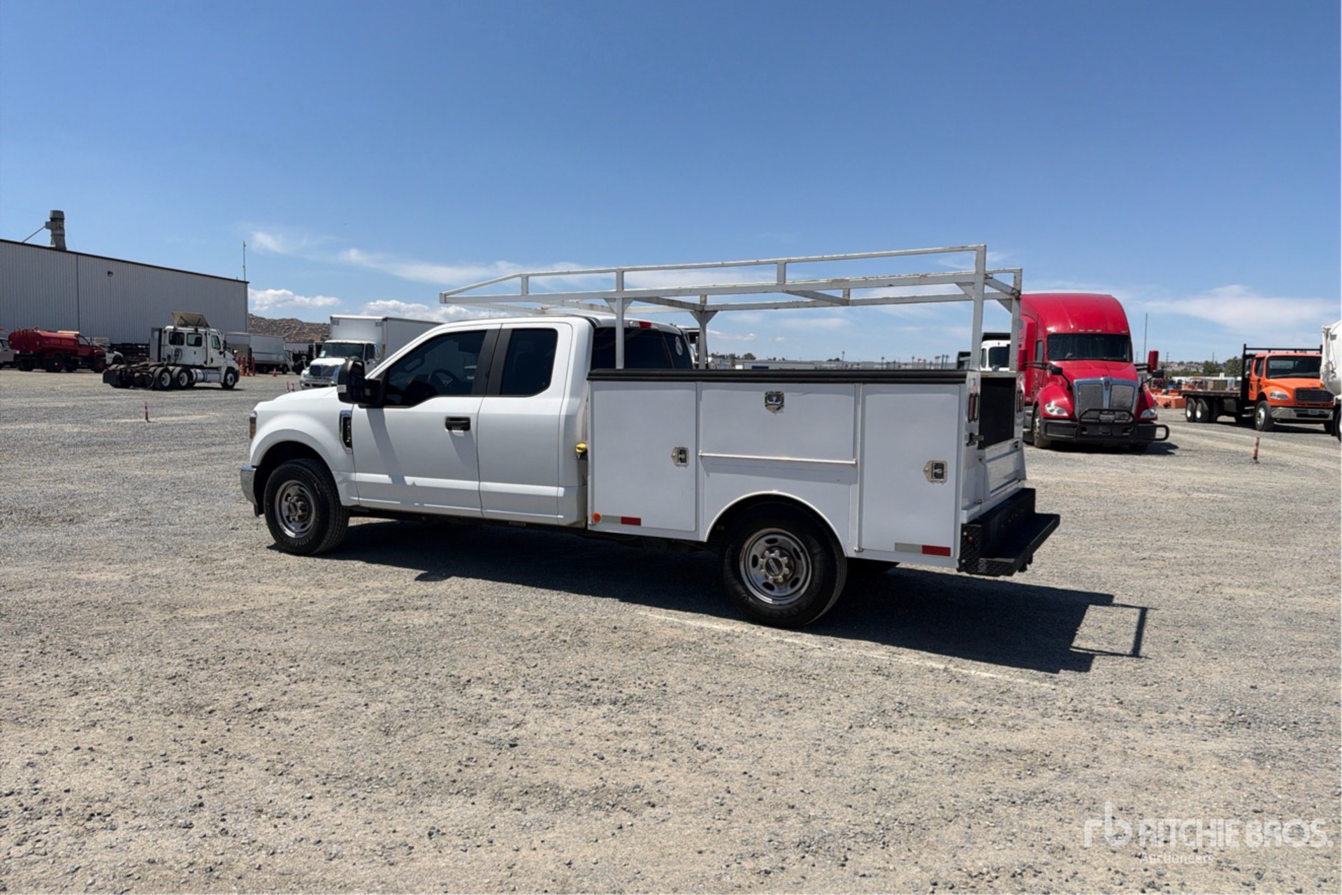 General Appearance with Picture, Left Rear Corner