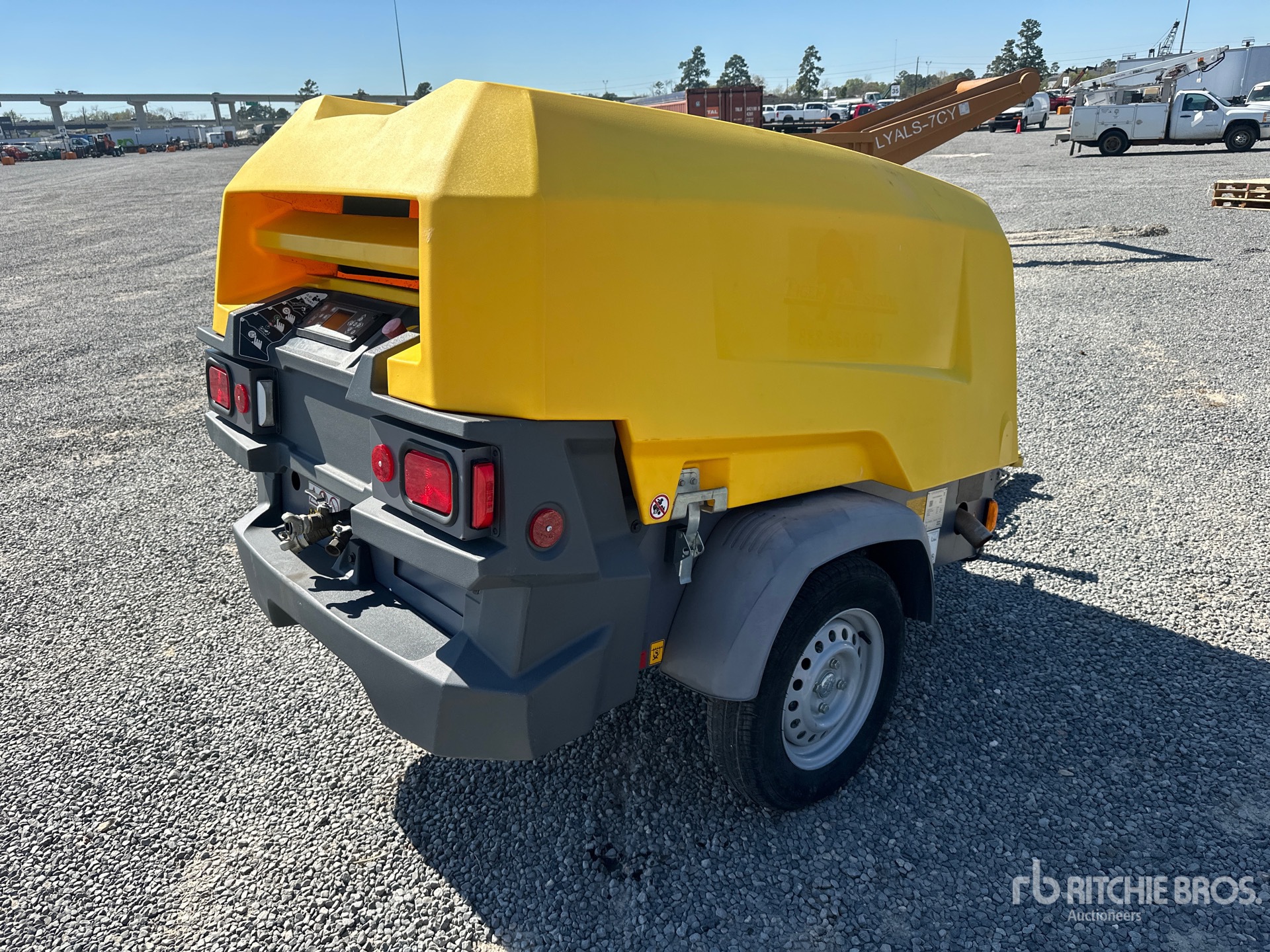 General Appearance with Picture, Right Rear Corner