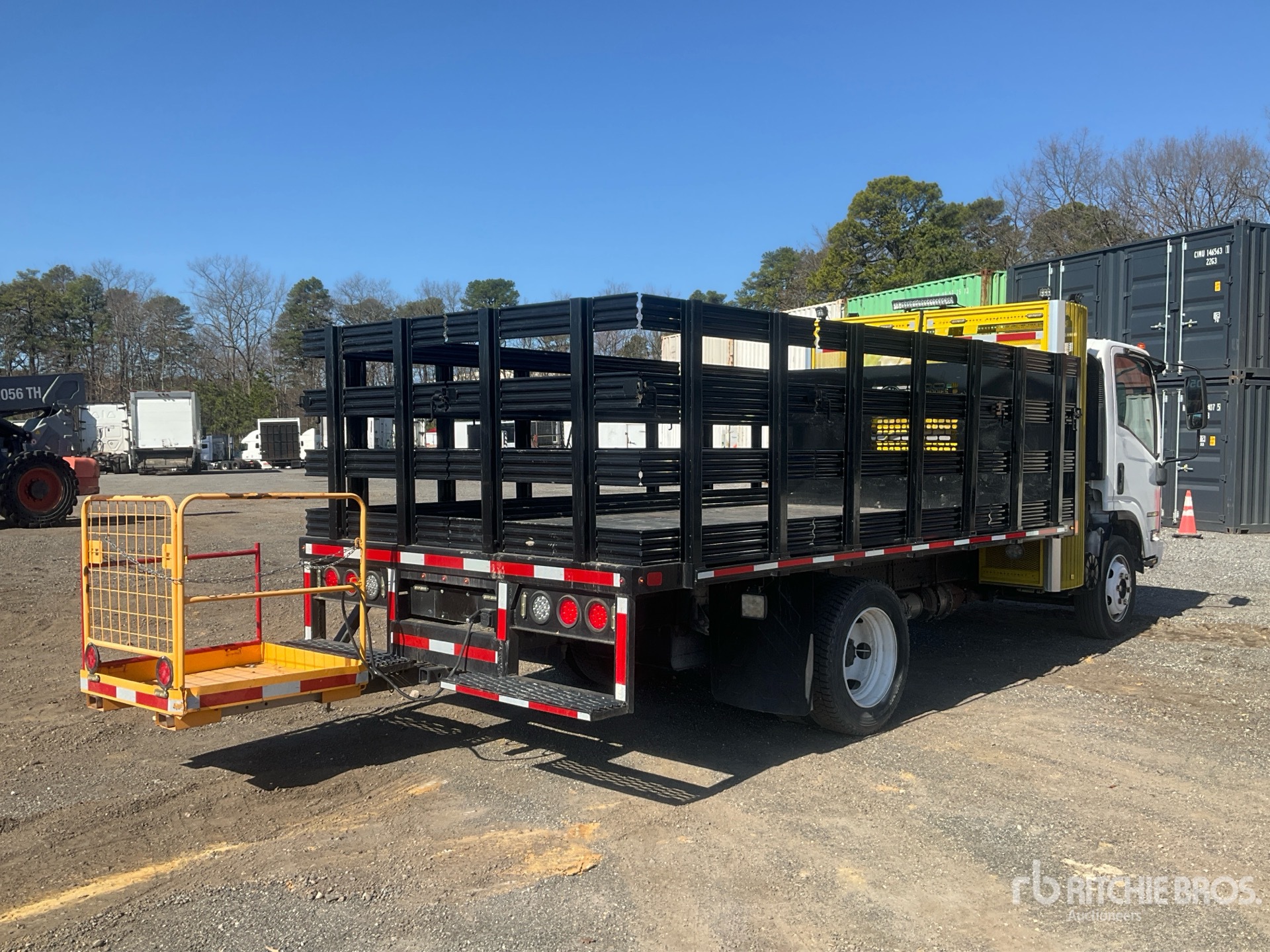 General Appearance with Imagen: esquina trasera derecha