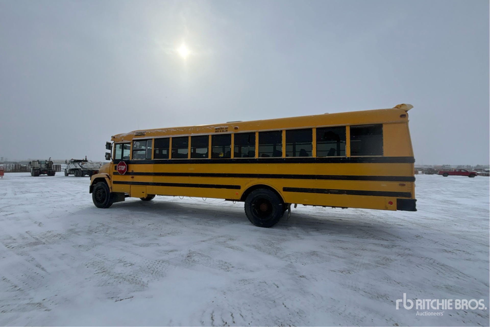 General Appearance with Bild, Ecke hinten links