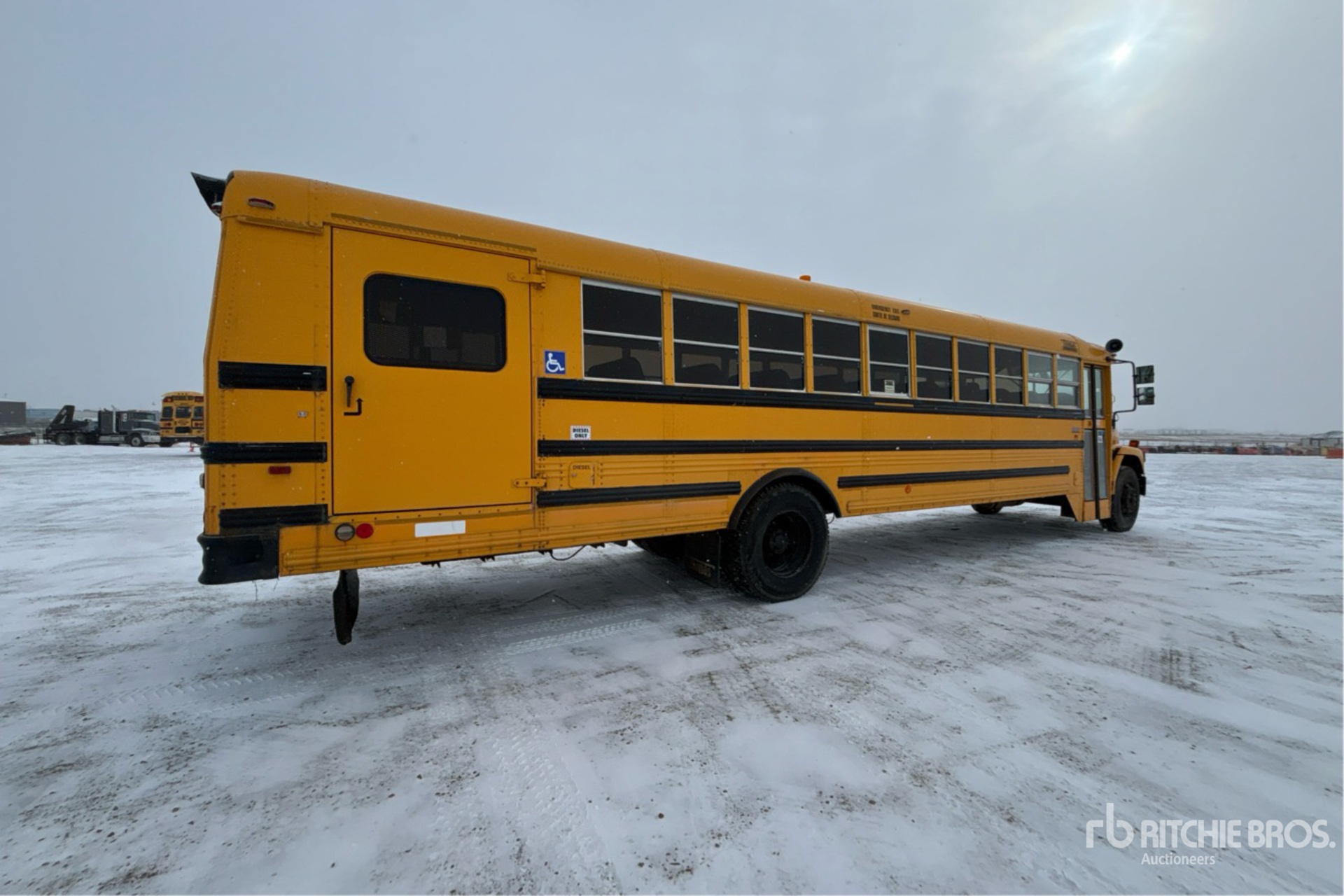 General Appearance with Bild, Ecke hinten rechts