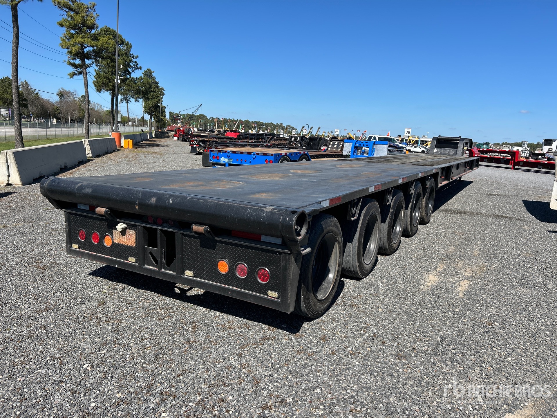 General Appearance with Image, coin arrière droit