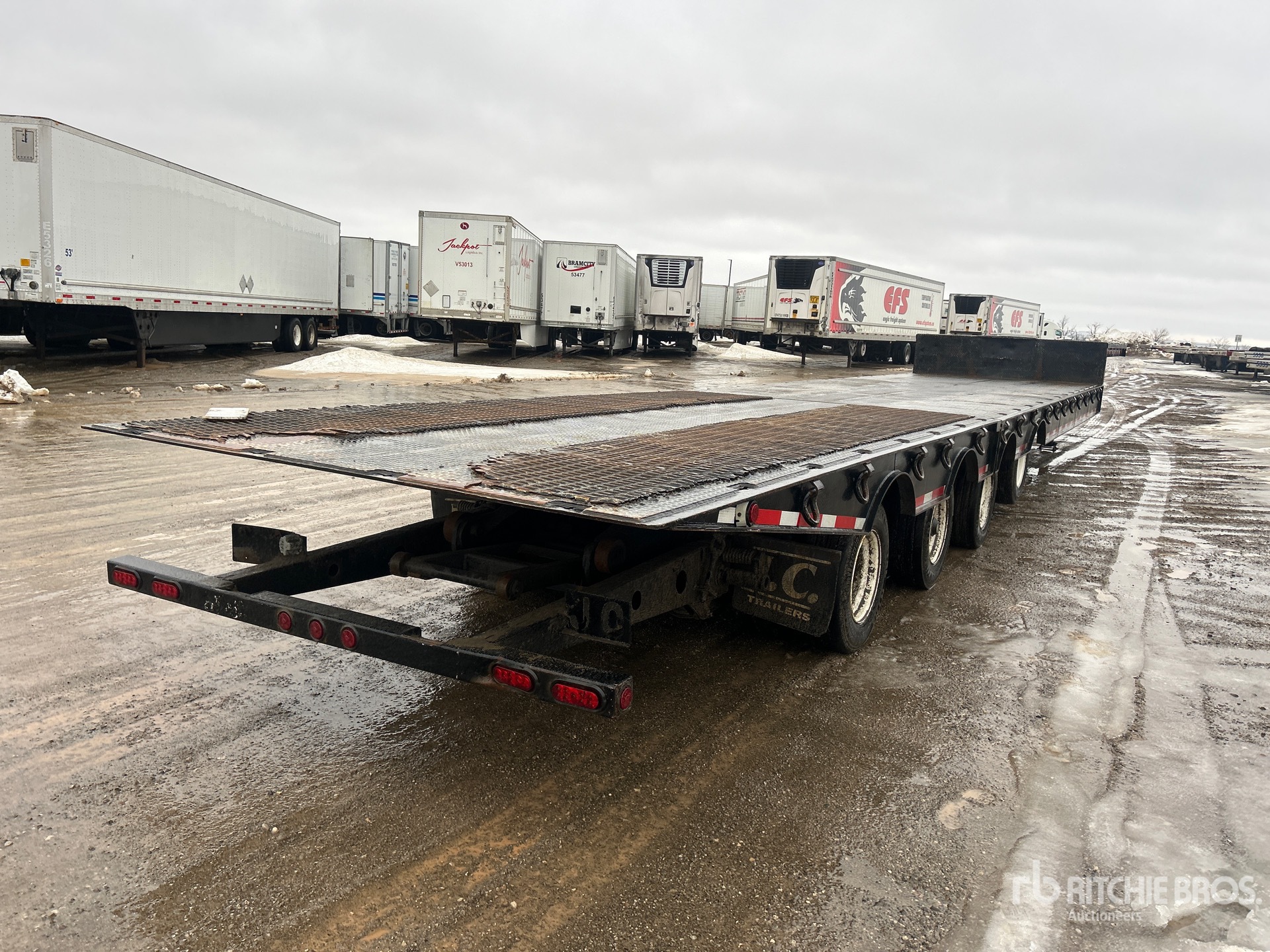 General Appearance with Foto, angolo anteriore sinistro