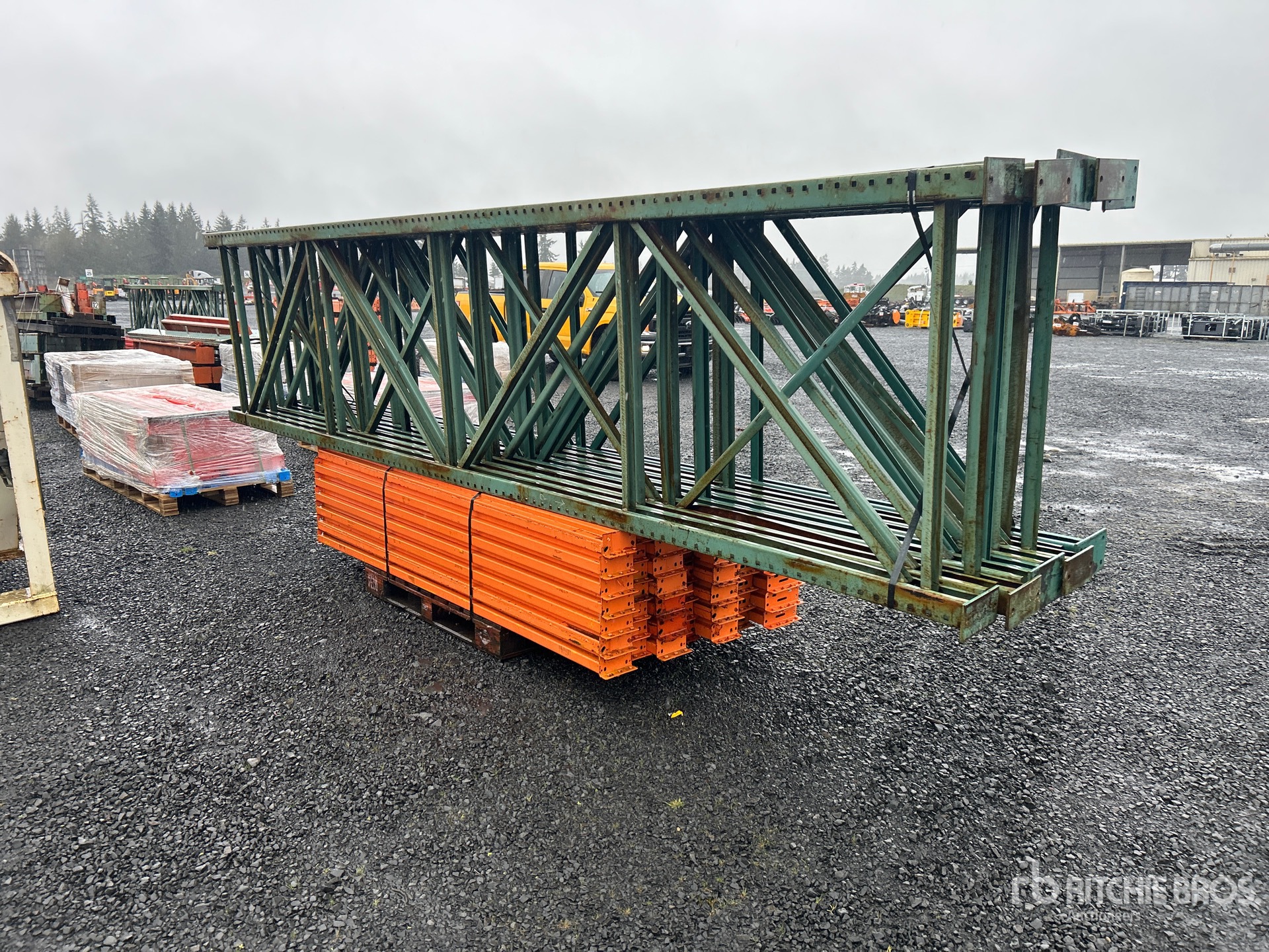 General Appearance with Bild, Ecke hinten rechts