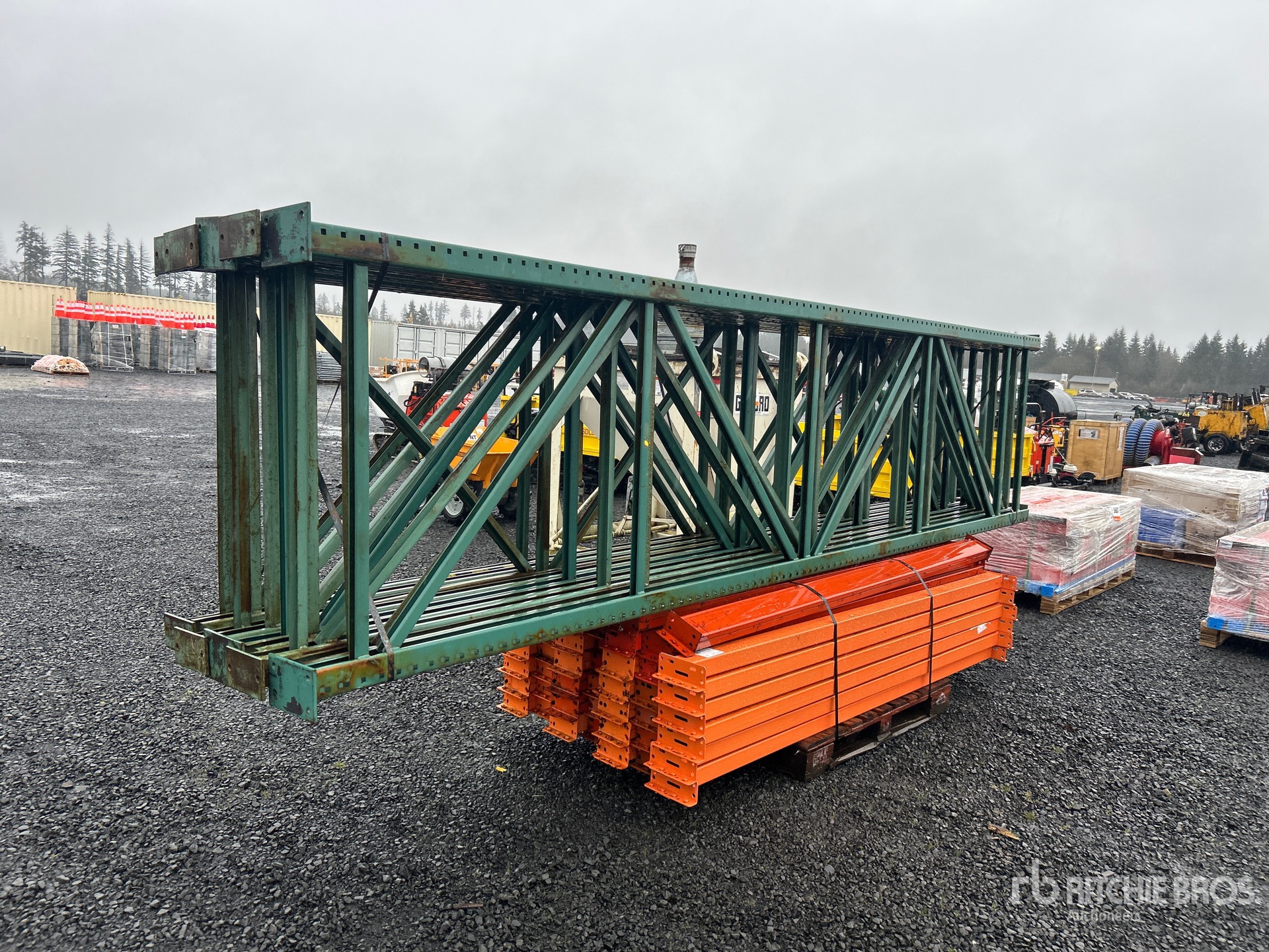 General Appearance with Bild, Ecke vorne rechts