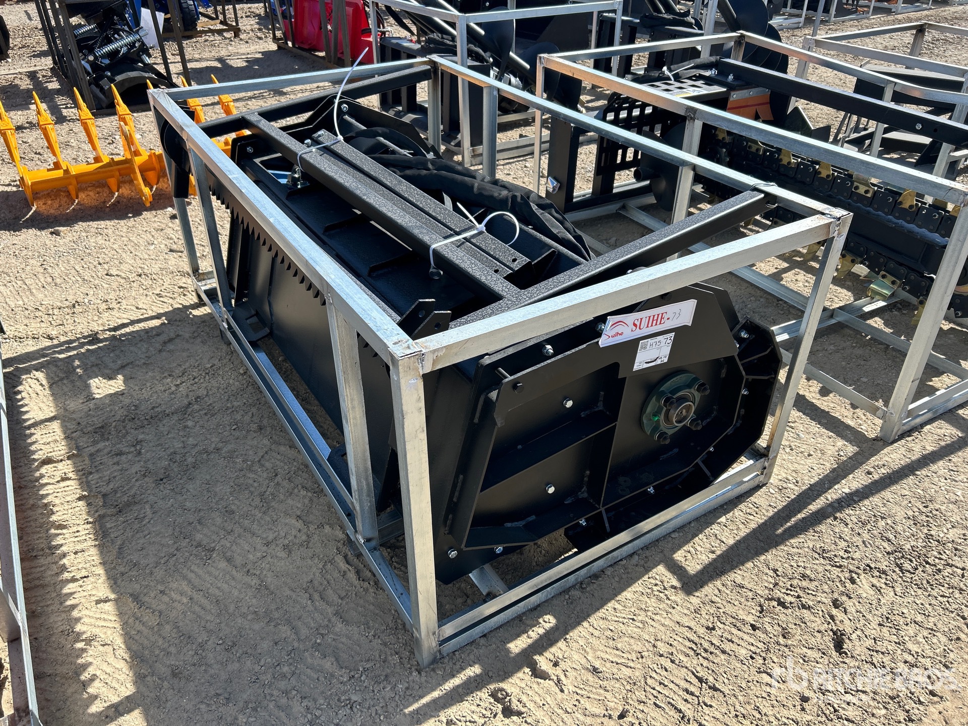 General Appearance with Bild, Ecke hinten rechts