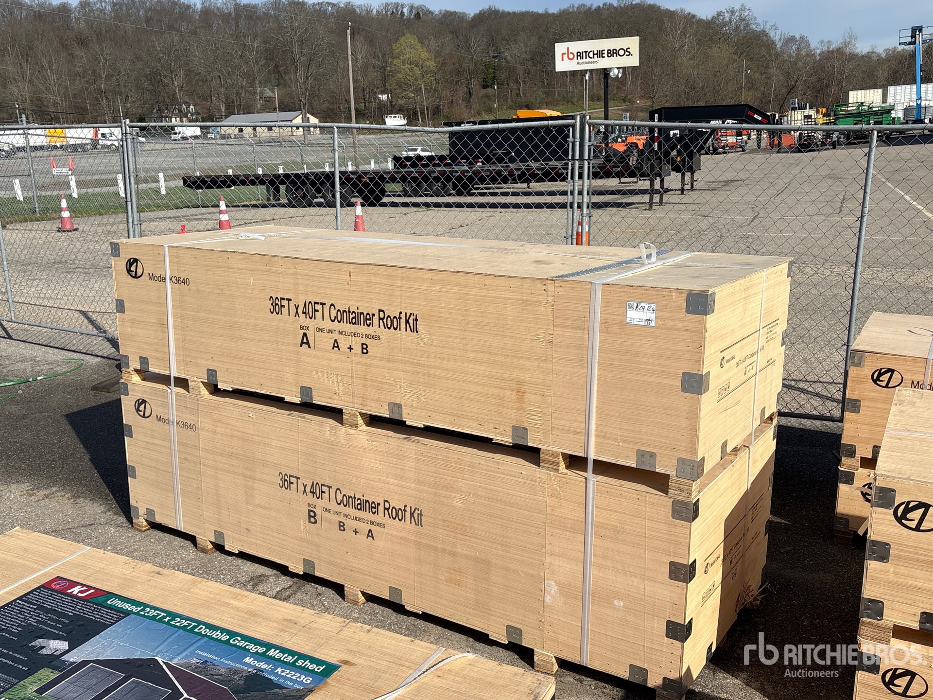 General Appearance with Picture, Left Rear Corner