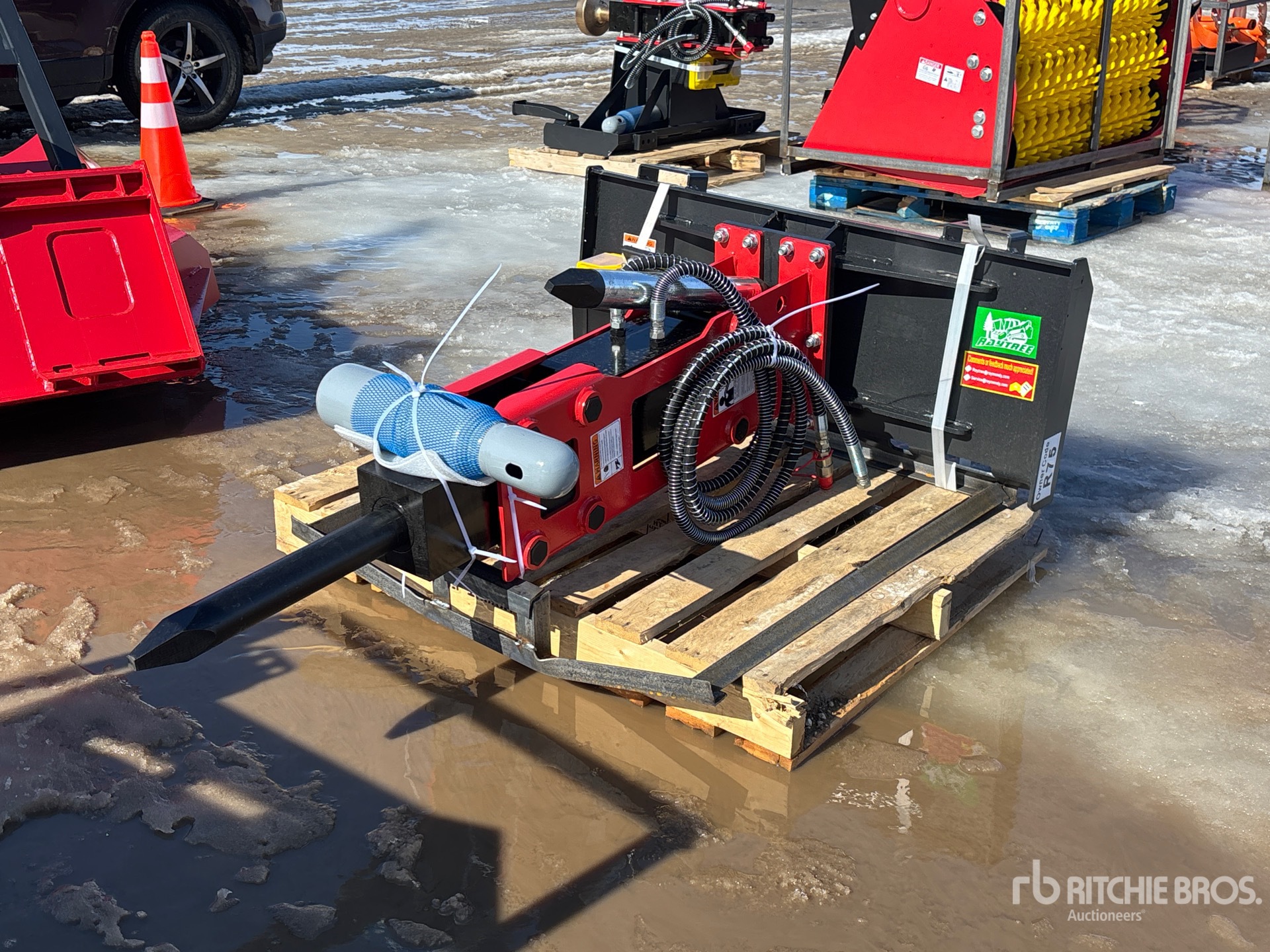 General Appearance with Picture, Left Front Corner