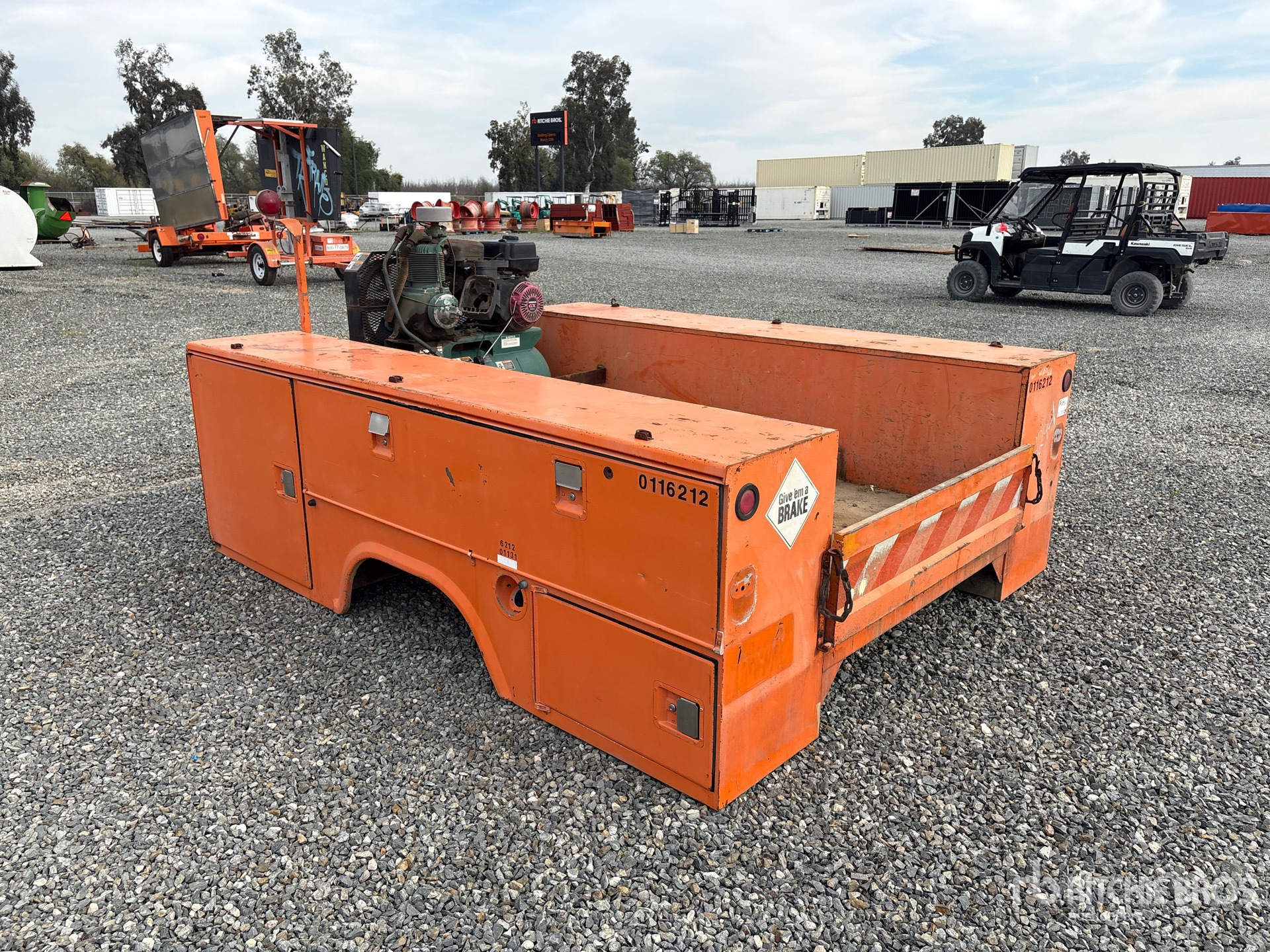 General Appearance with Zdjęcie, prawy górny róg