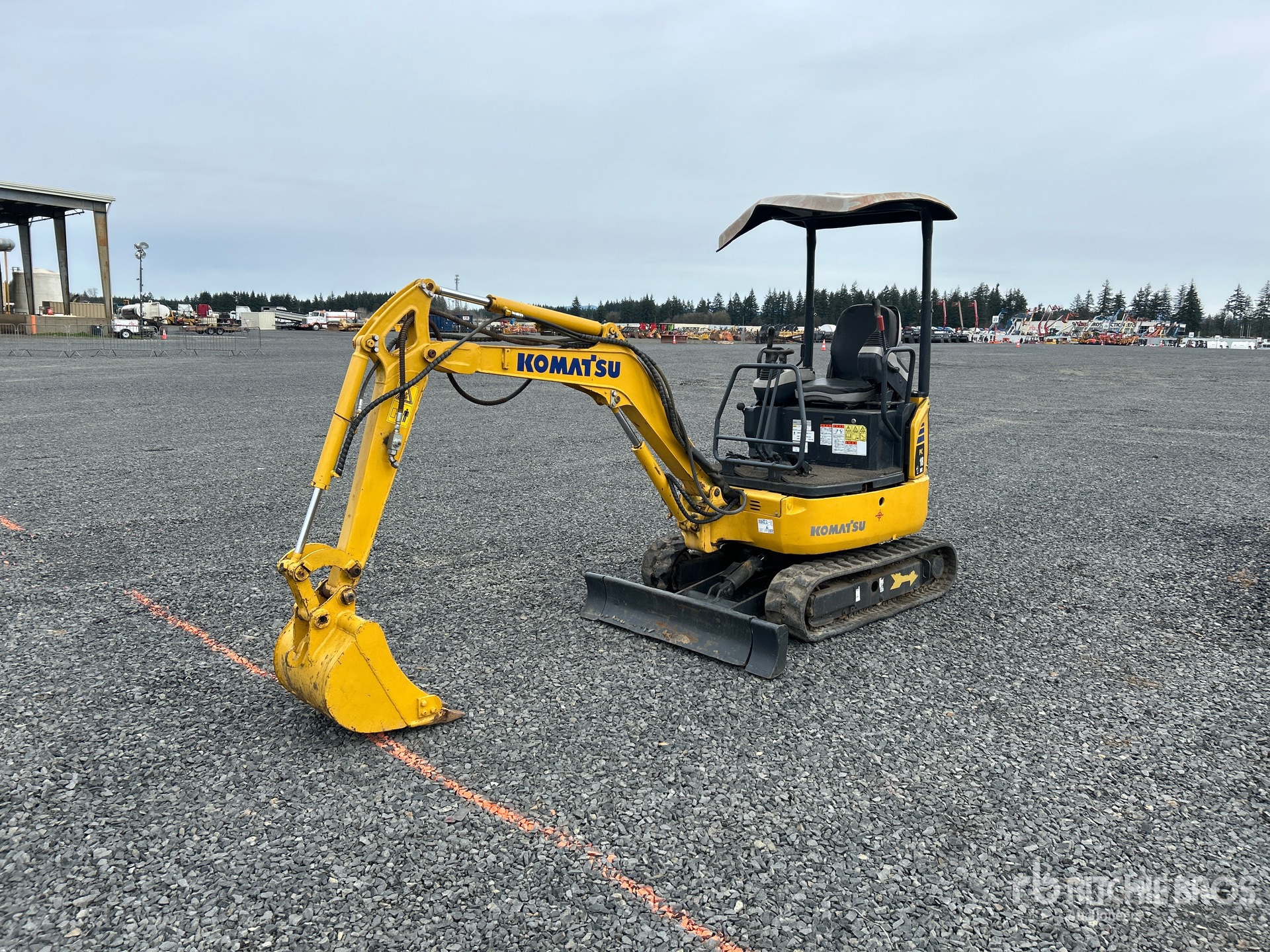 General Appearance with Image, coin avant gauche