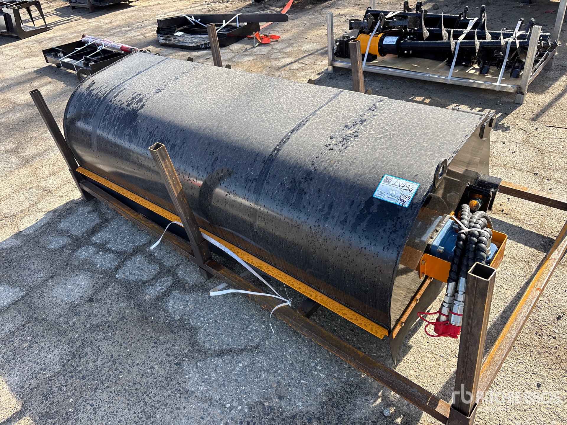 General Appearance with Image, coin avant gauche