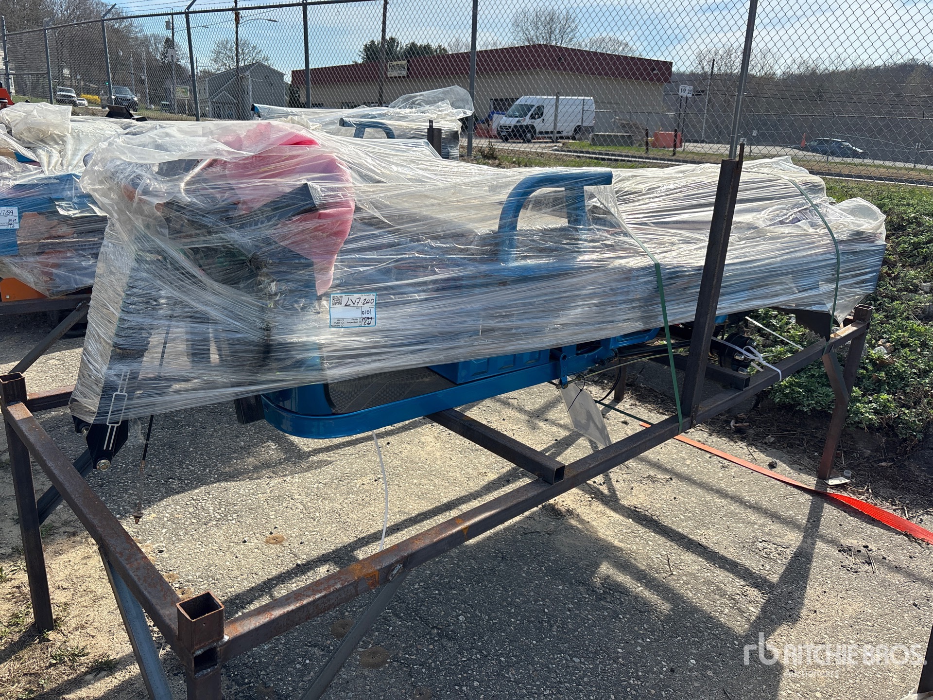 General Appearance with Picture, Left Front Corner