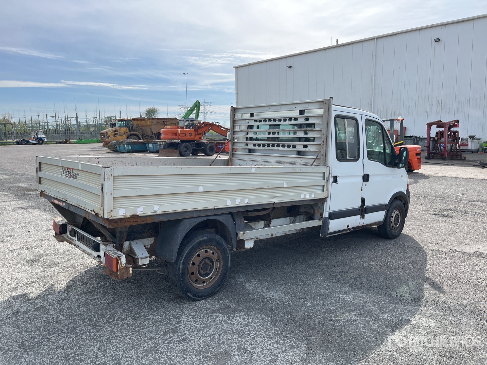 General Appearance with Bild, Ecke hinten rechts