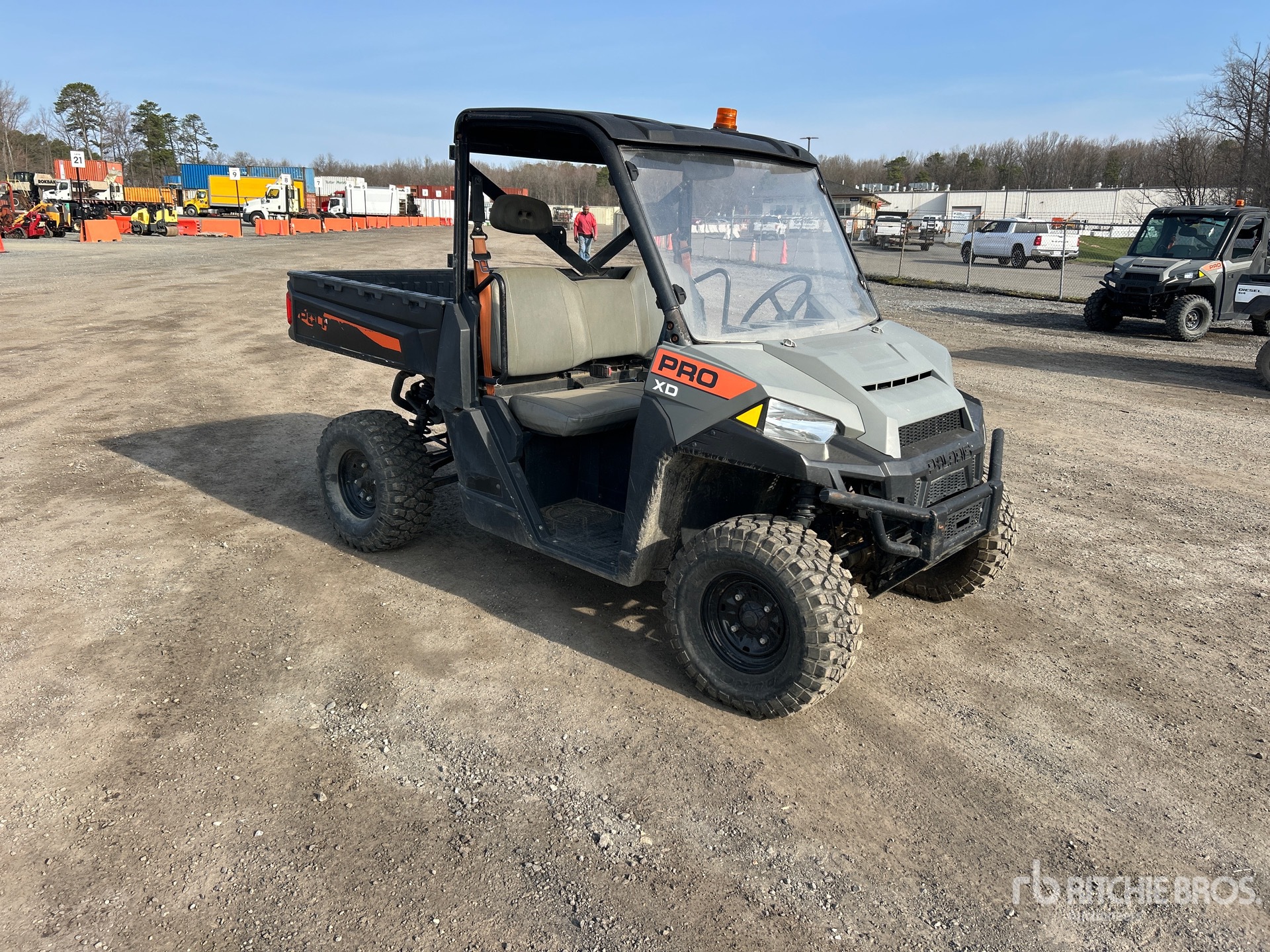 General Appearance with Picture, Right Front Corner