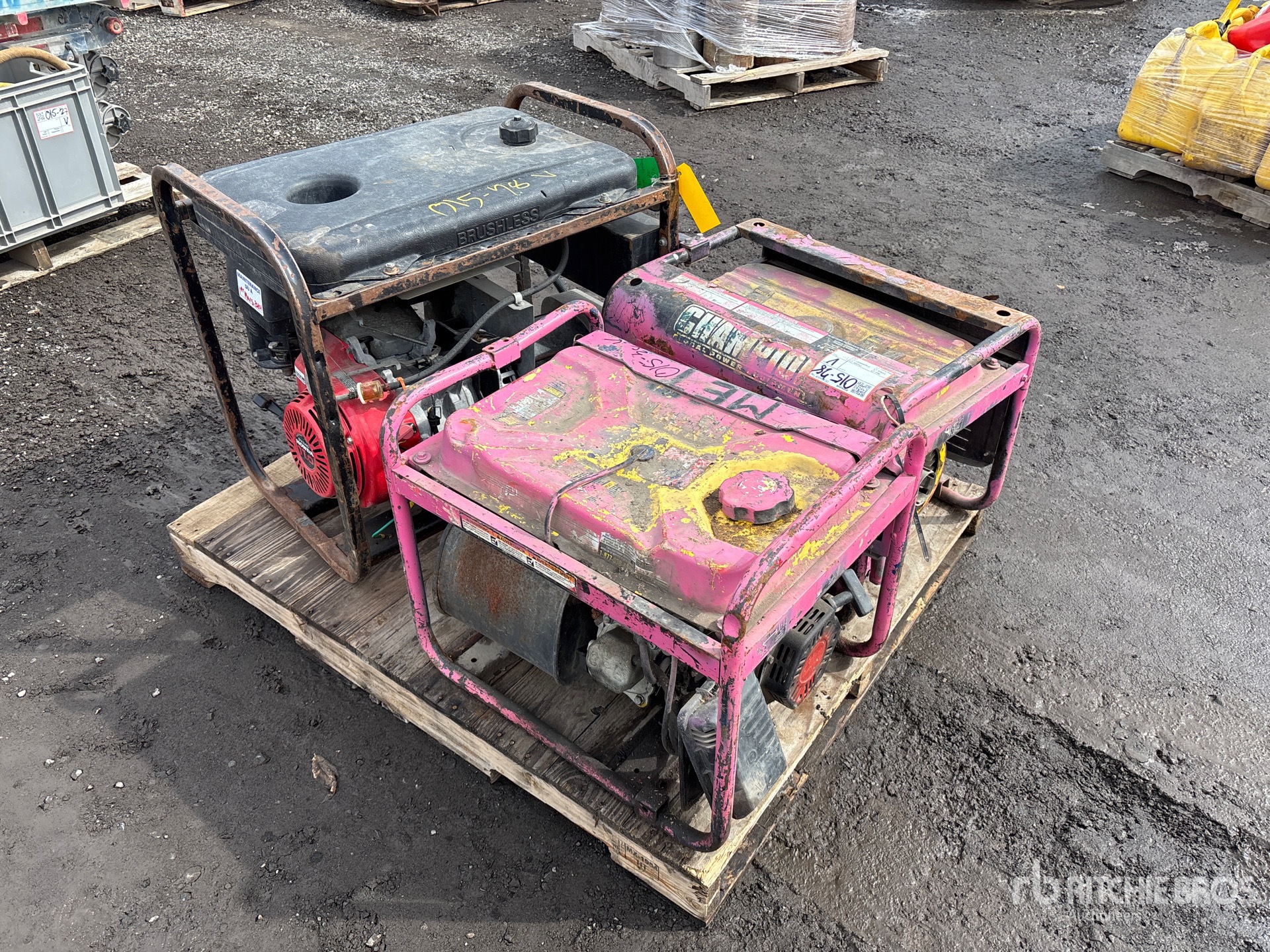 General Appearance with Image, coin avant droit