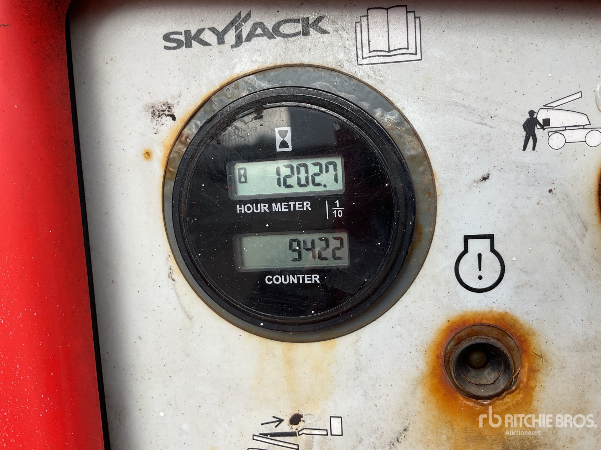 General Appearance with Hour Meter / Odometer