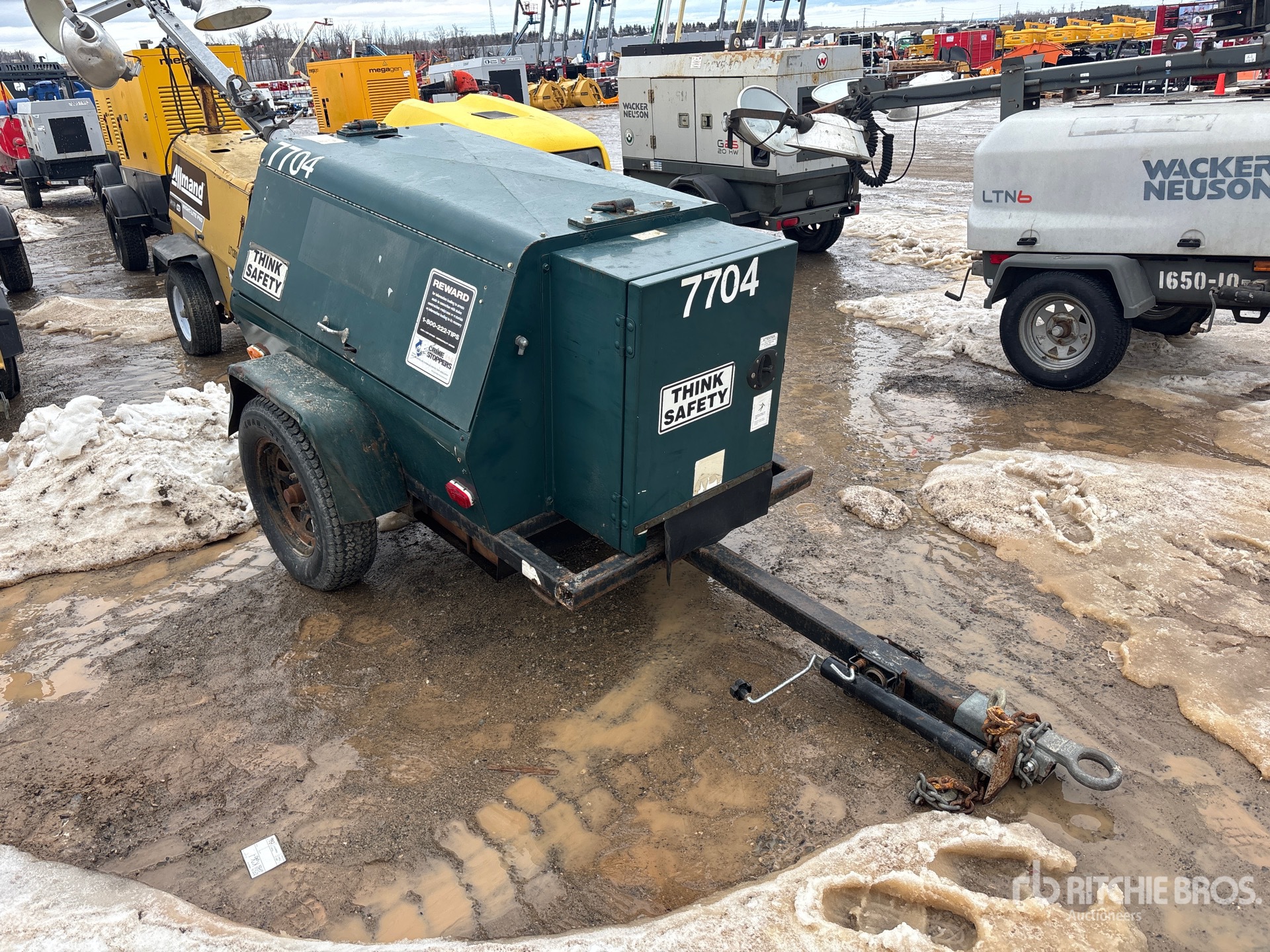 General Appearance with Image, coin avant droit