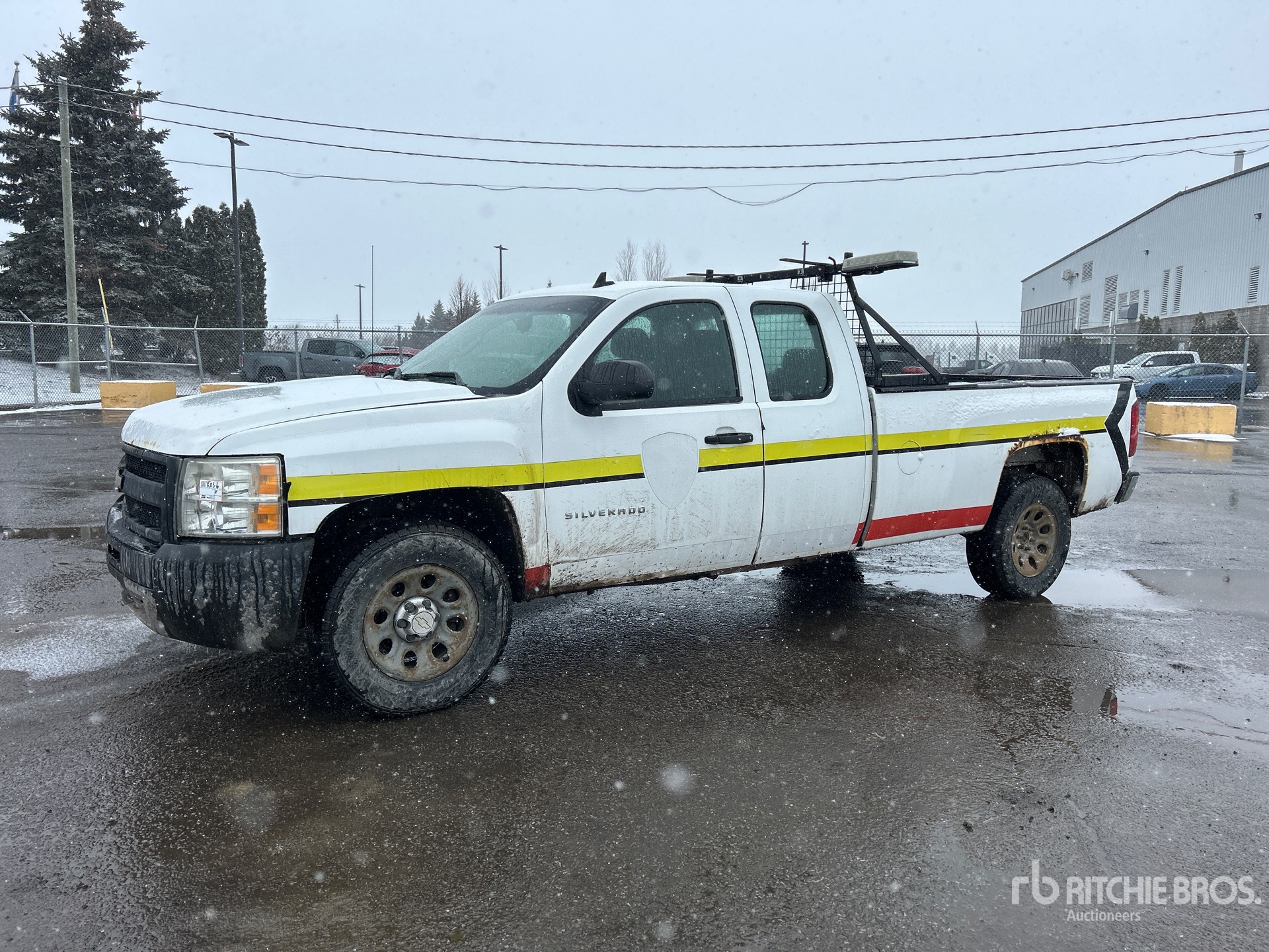 General Appearance with Featured Photo