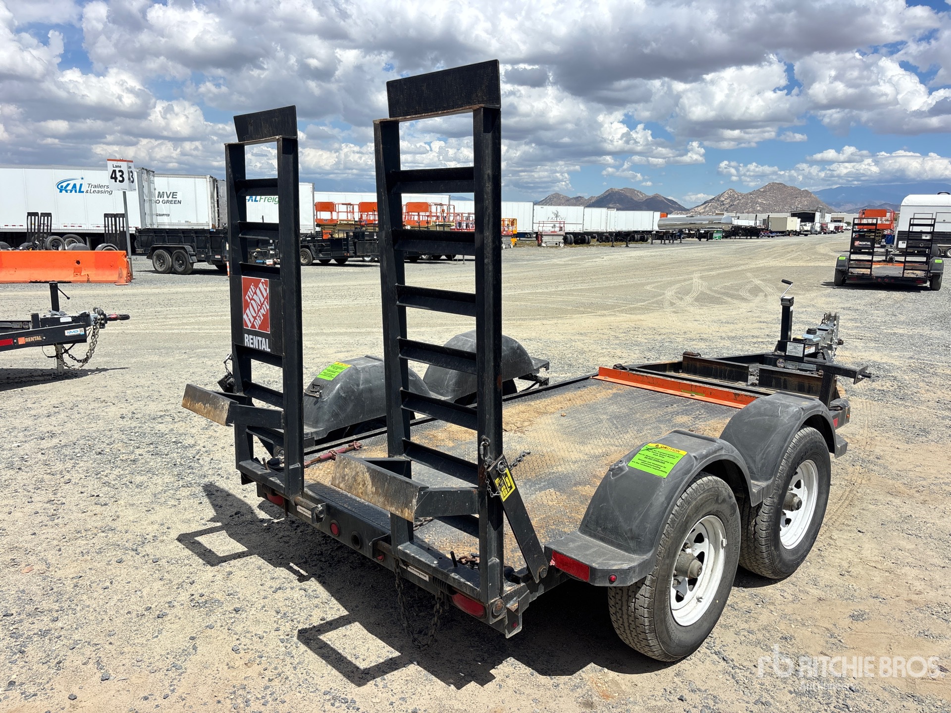 General Appearance with Picture, Right Rear Corner