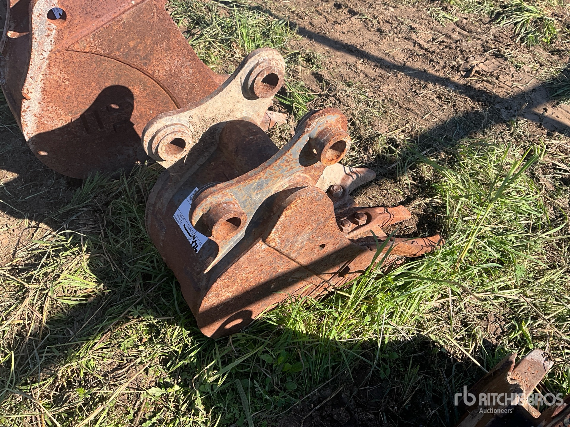 General Appearance with Foto, angolo anteriore sinistro