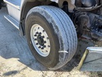 Underbody with Right Steer Tire