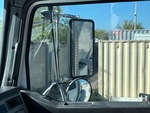 Cab with Miroirs