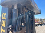 Hydraulics with Mast Lift Cylinders