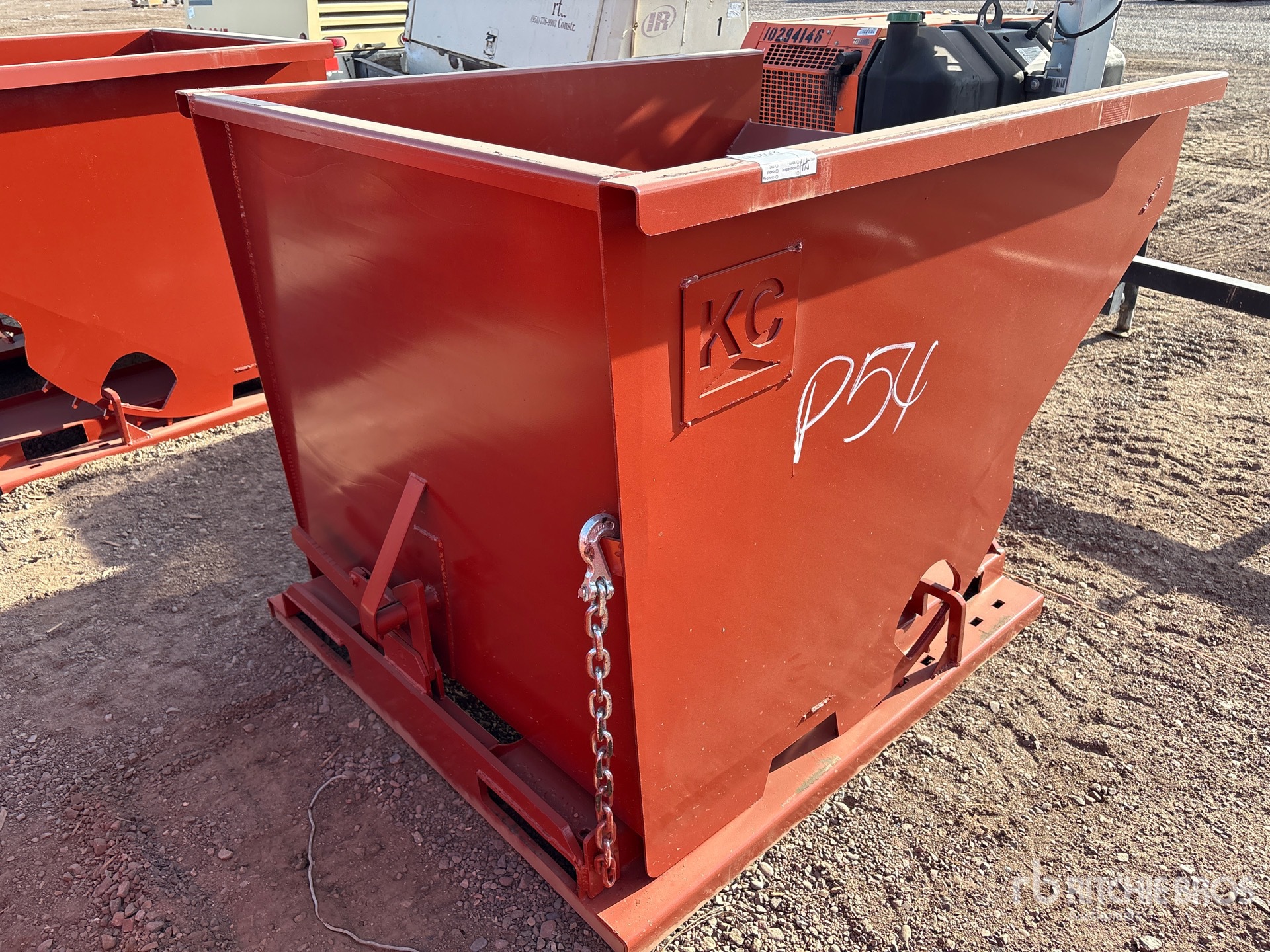 General Appearance with Bild, Ecke hinten rechts