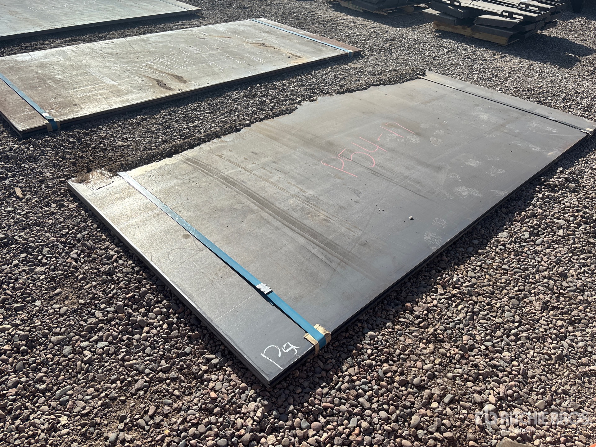 General Appearance with Image, coin avant droit