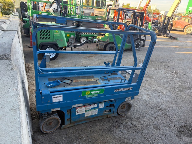 2018 Genie GS-1930 Electric Scissor Lift (Inoperable)