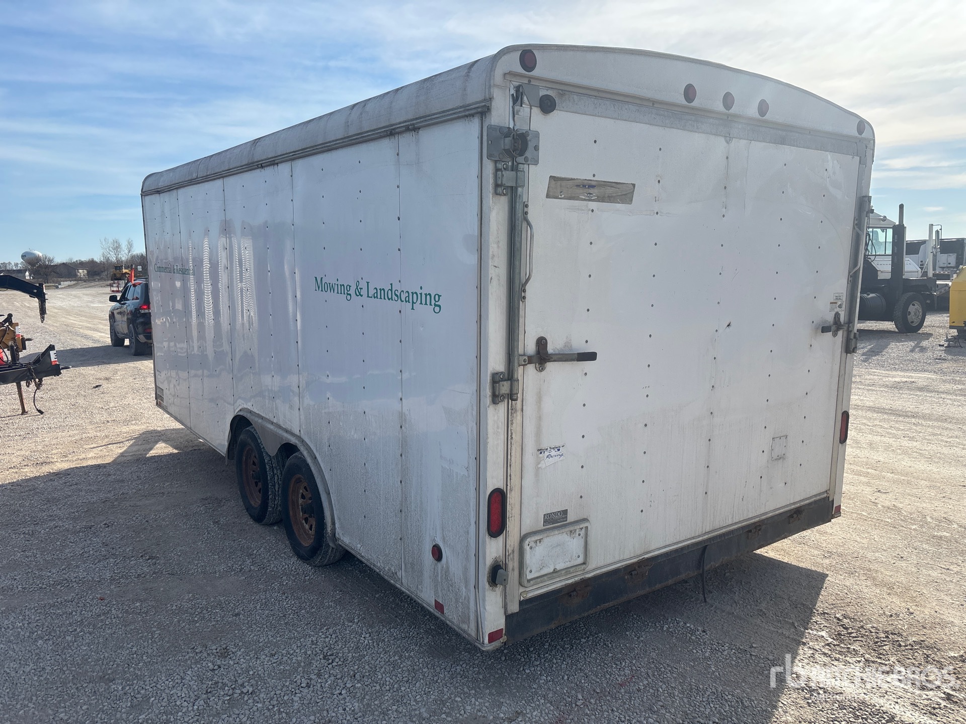 Aspect général with Image, coin arrière gauche