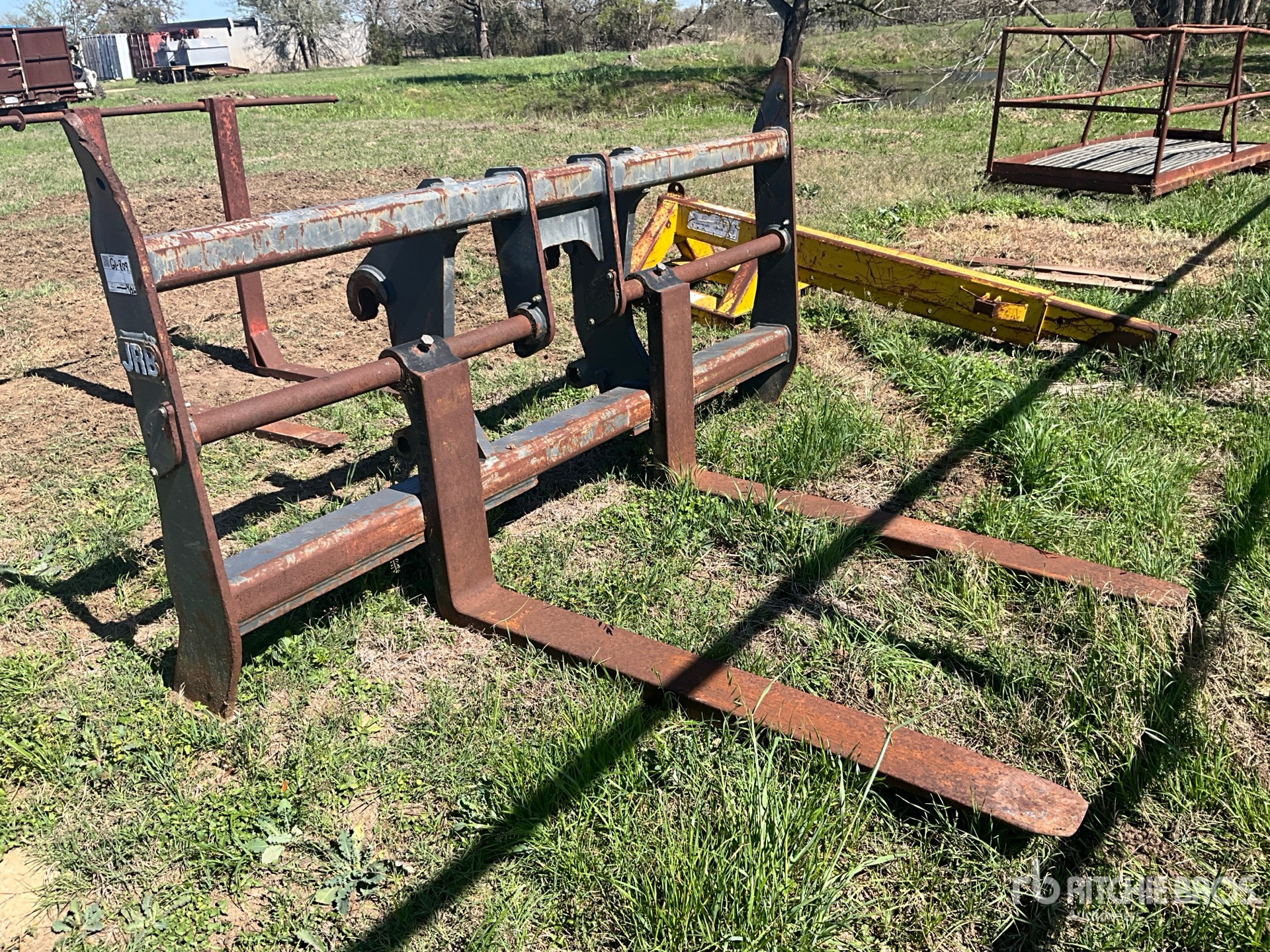 General Appearance with Bild, Ecke vorne rechts