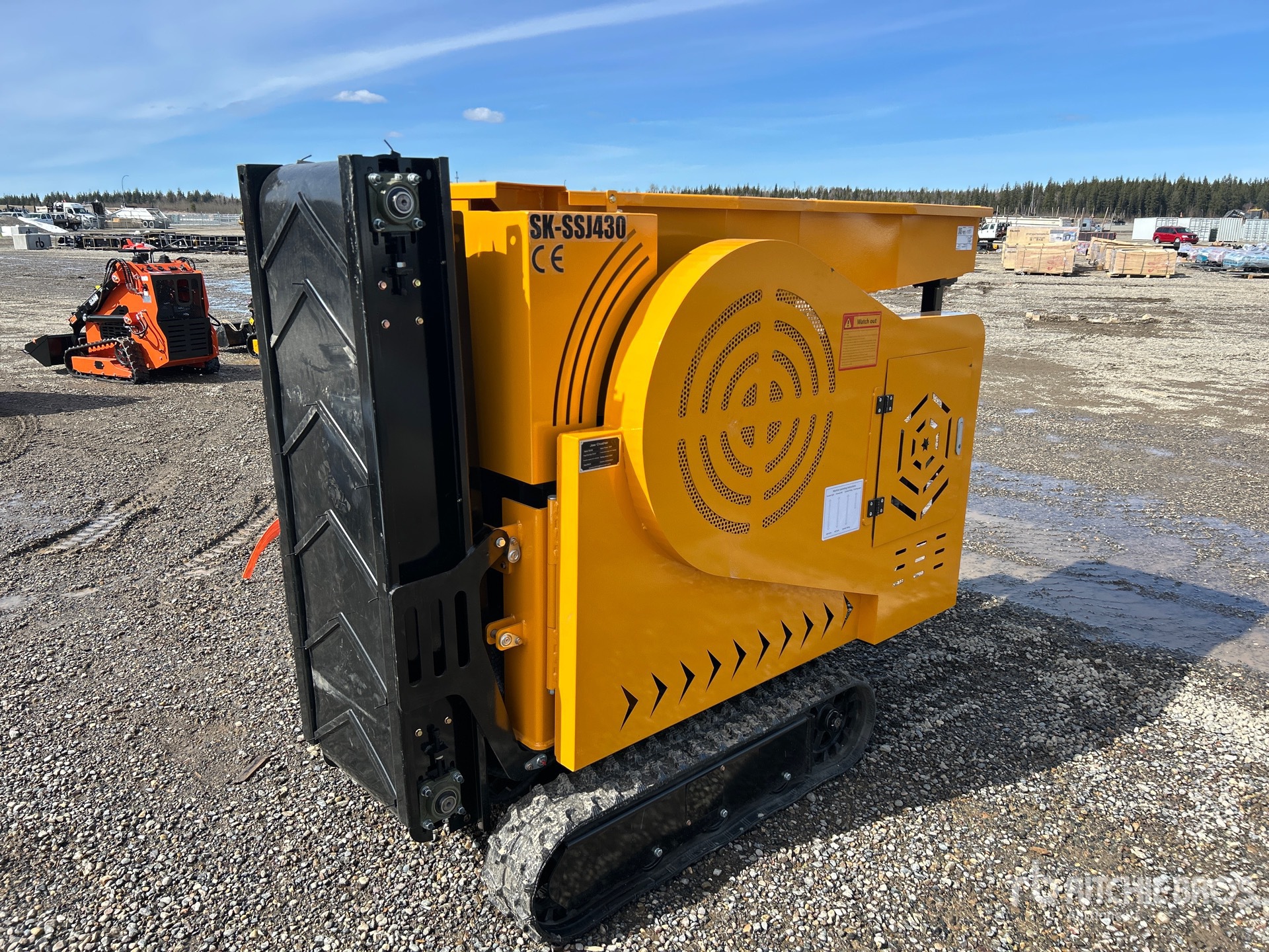 General Appearance with Bild, Ecke hinten rechts