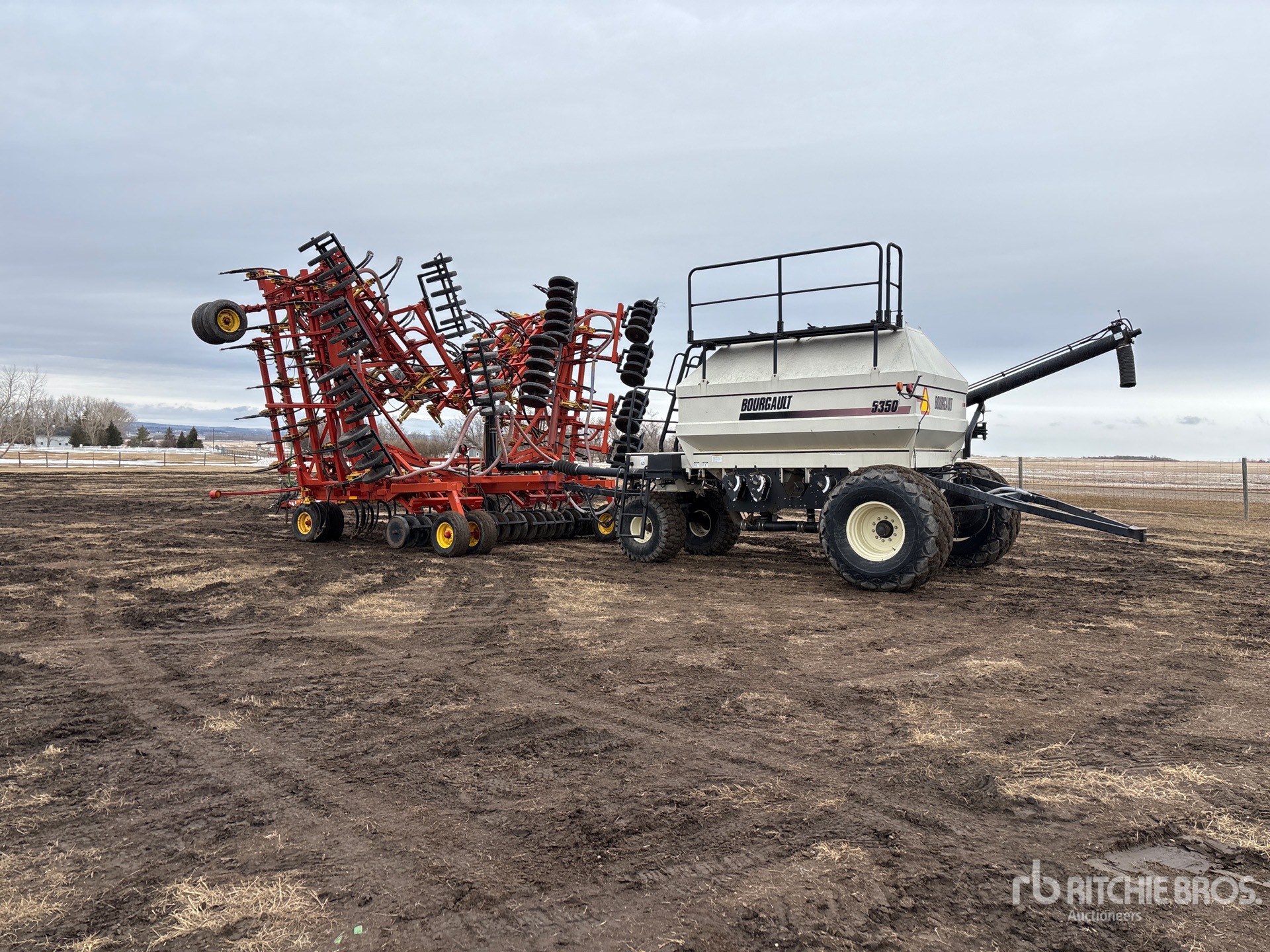 General Appearance with Bild, Ecke hinten links