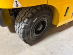 Chassis Lift with Right Rear Tire