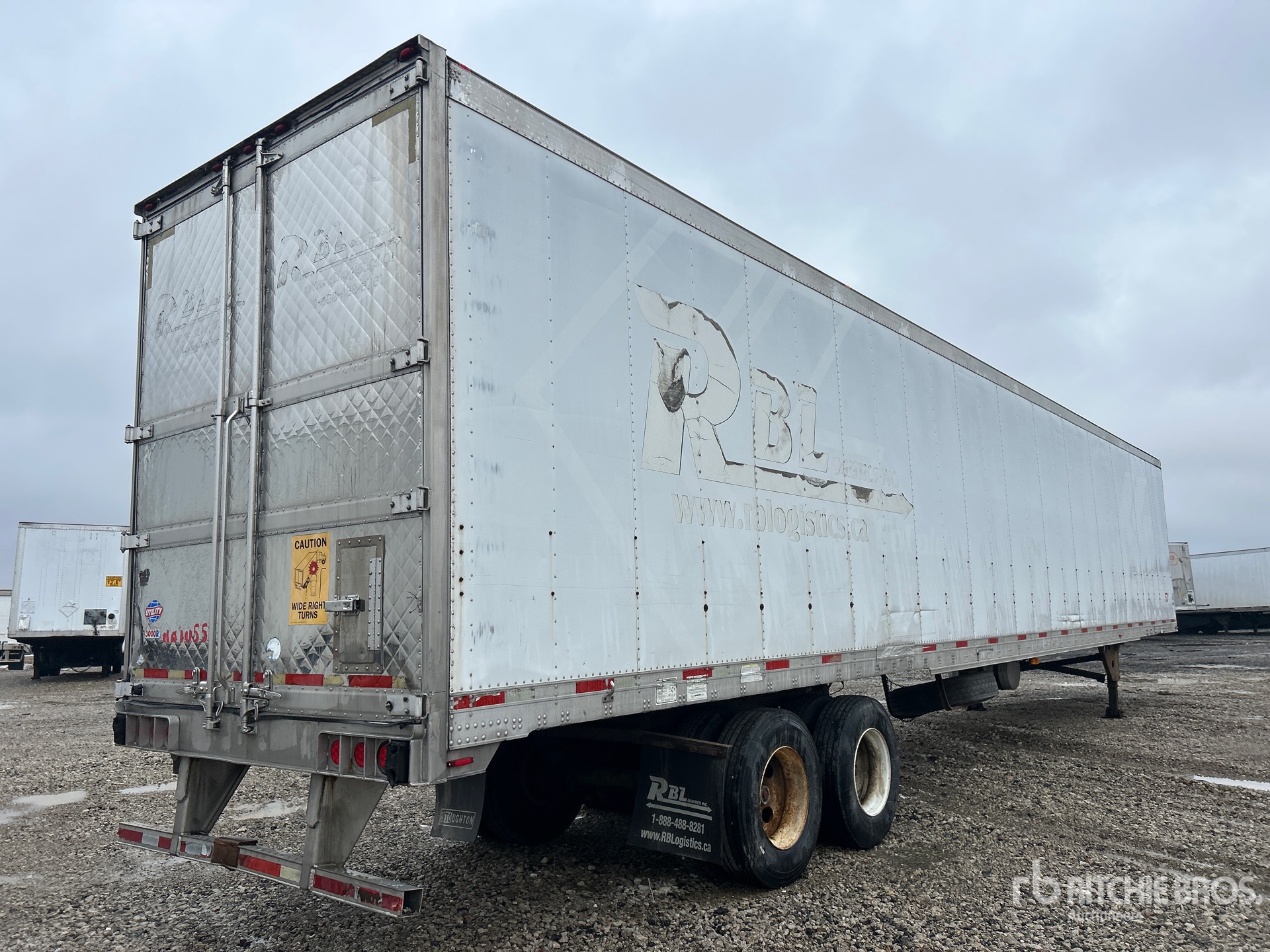 General Appearance with Bild, Ecke hinten rechts