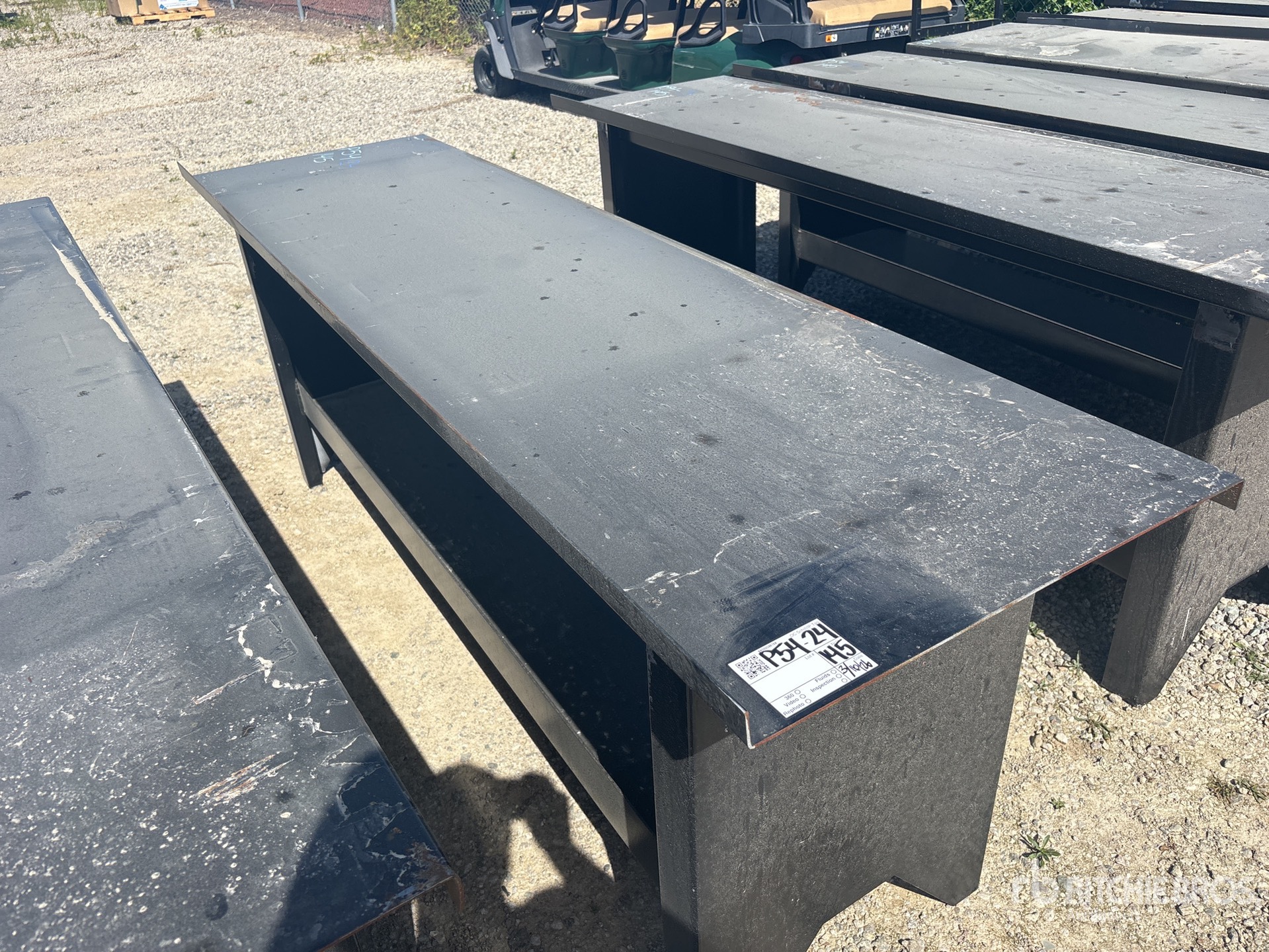 General Appearance with Foto, angolo anteriore sinistro