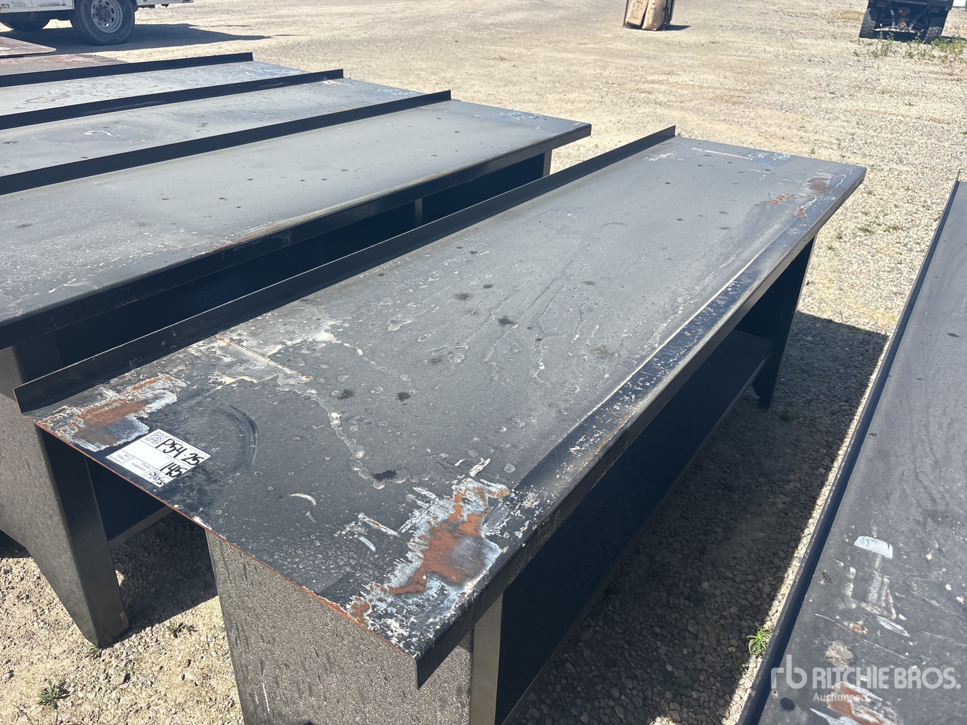 General Appearance with Foto, angolo posteriore sinistro